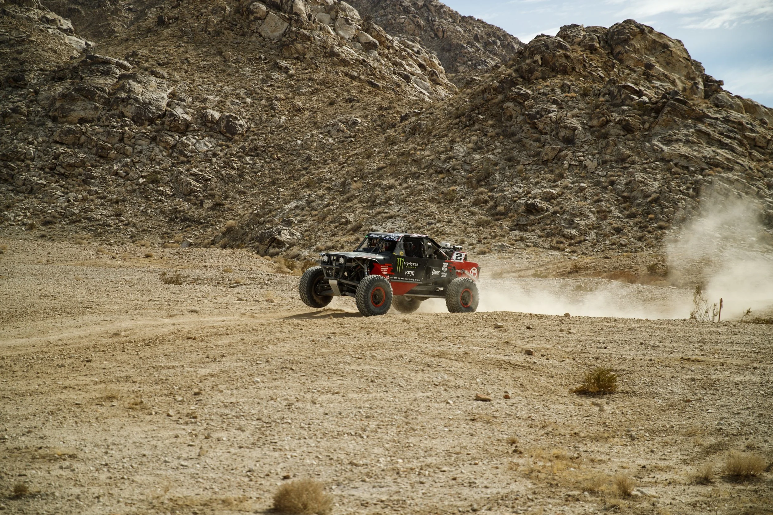 1_31_CaseyCurrie_KingOfHammers_DesertRace_TrophyJeep_NoCrop_005.jpg