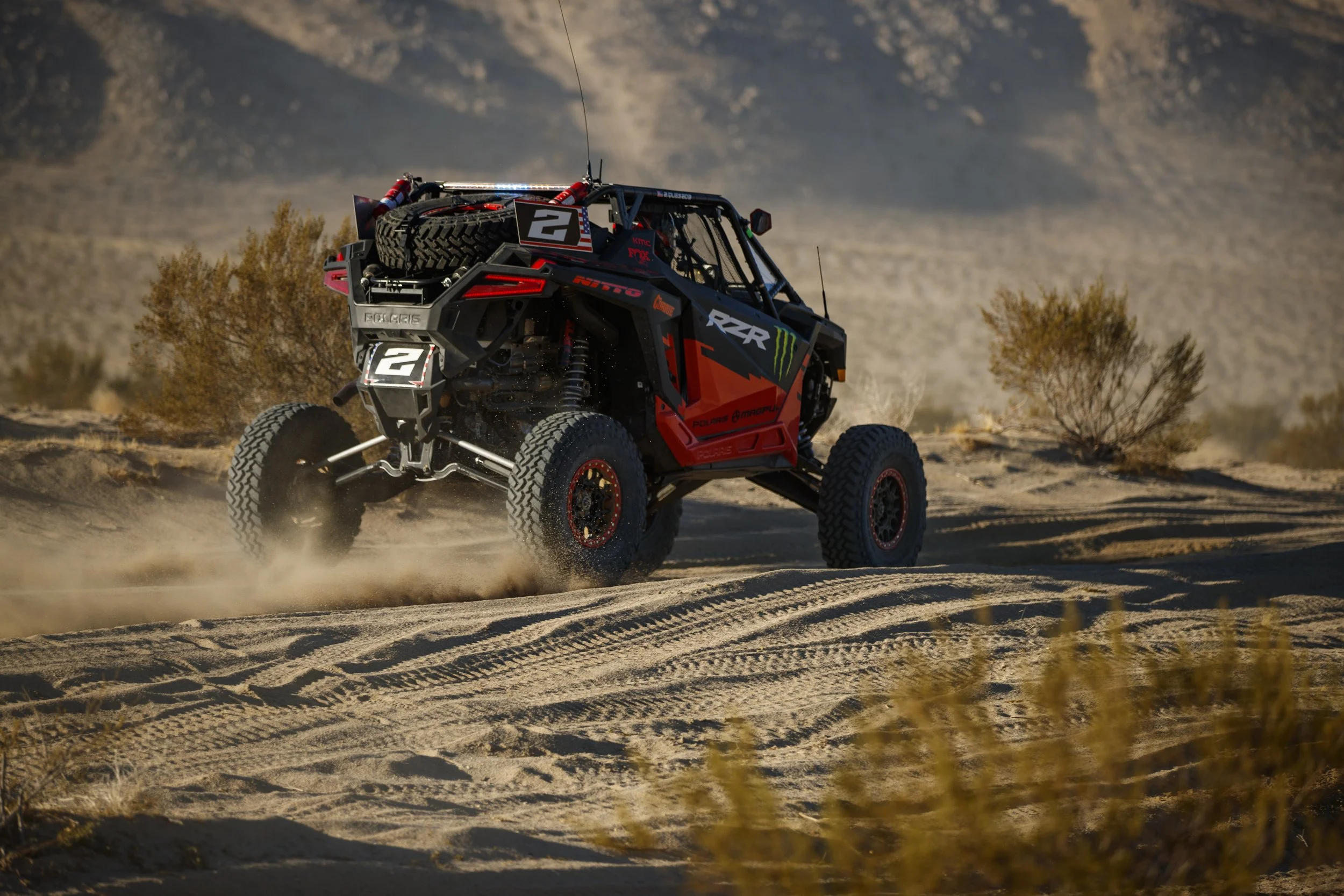 2_4_CaseyCurrie_KingOfHammers_UTVRace_PolarisRZRProXP_NoCrop_004.jpg