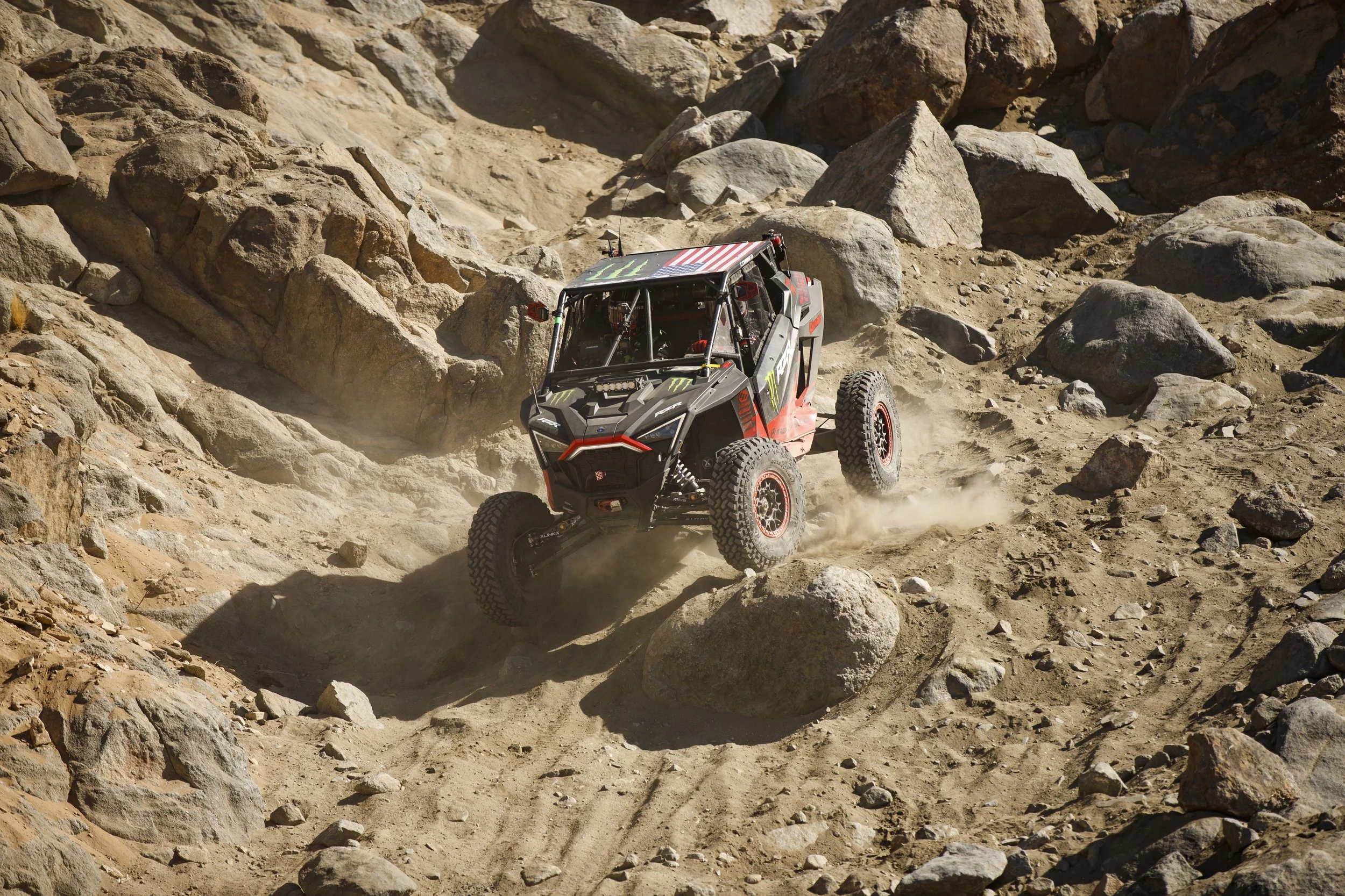 2_4_CaseyCurrie_KingOfHammers_UTVRace_PolarisRZRProXP_NoCrop_010.jpg