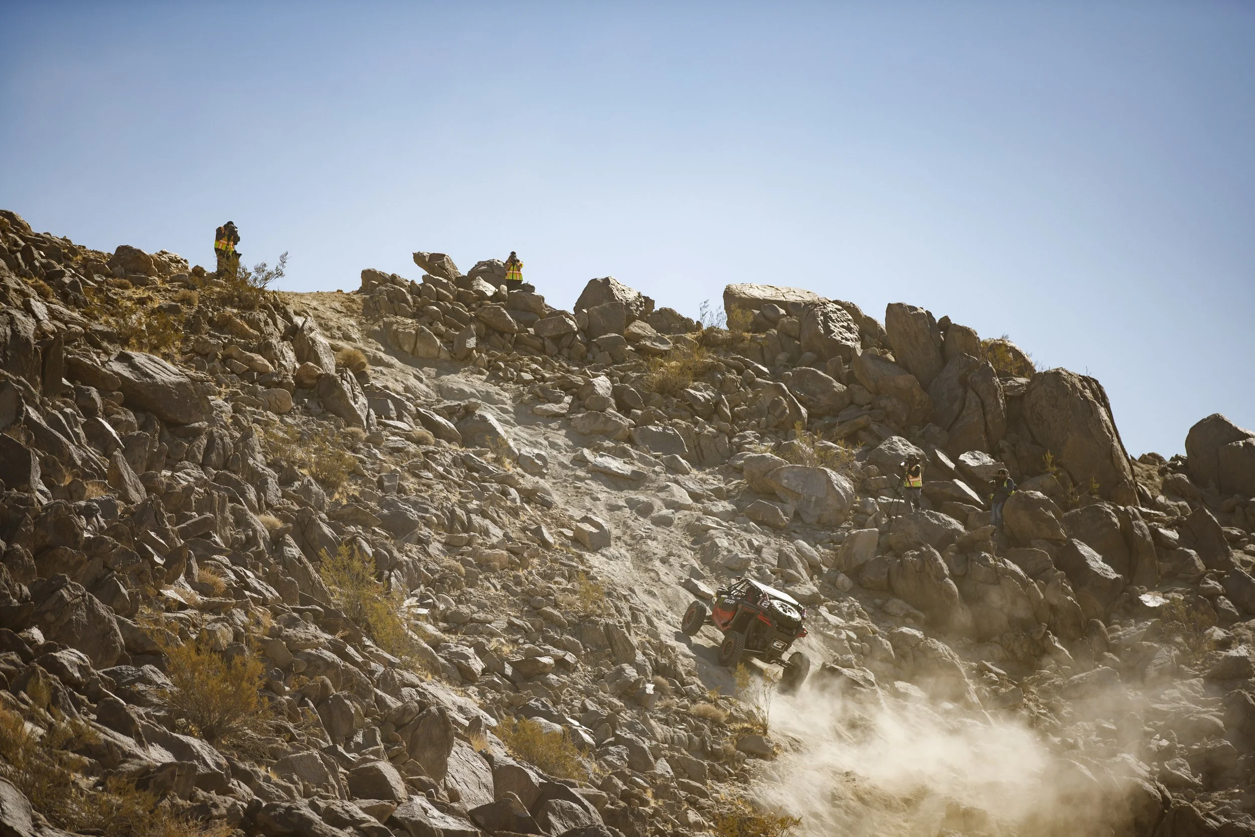 2_4_CaseyCurrie_KingOfHammers_UTVRace_PolarisRZRProXP_NoCrop_014.jpg