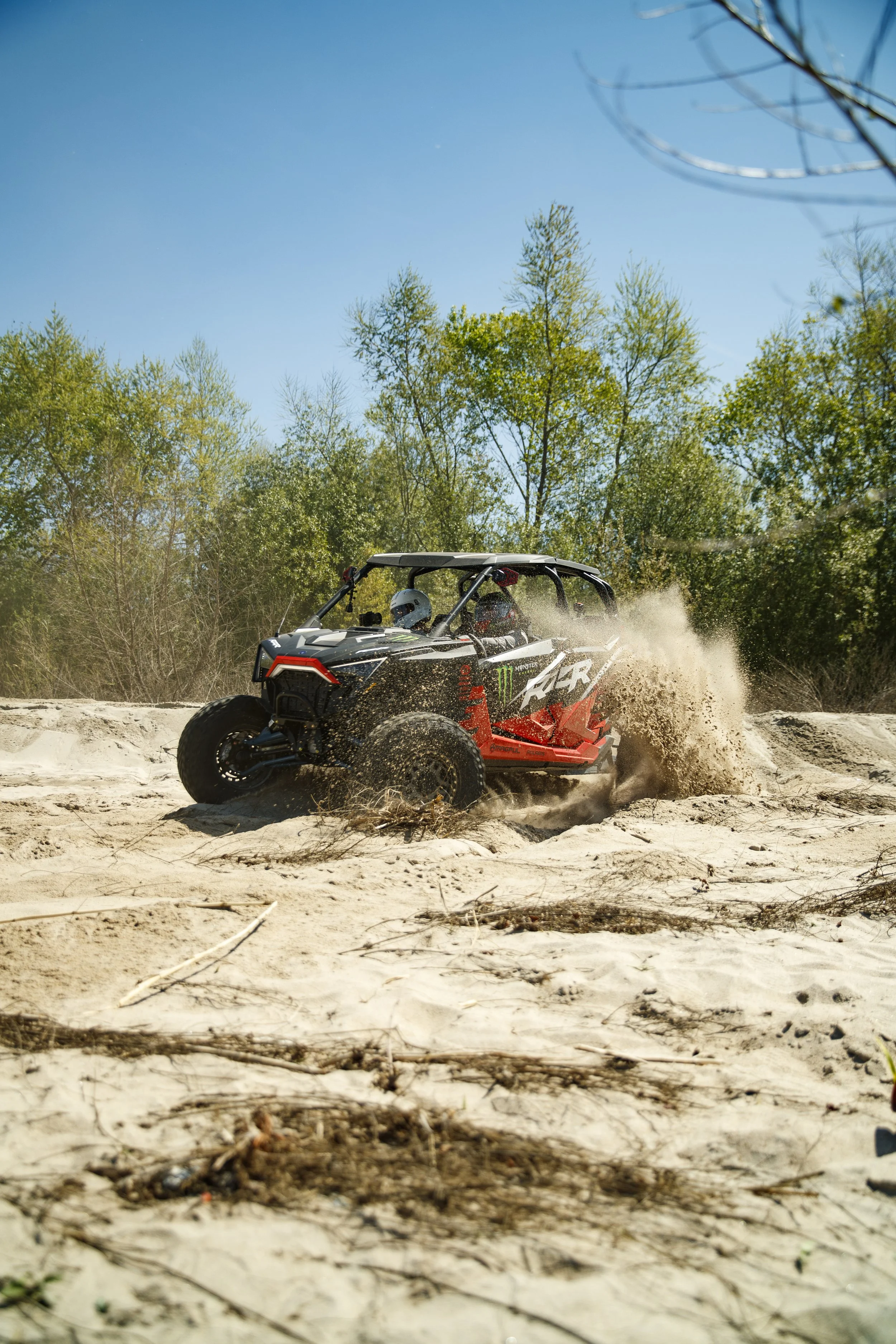 3_19CaseyCurire_Hoonigan_Polaris_PolarisRZRProXP4Seater_NoCrop_031.jpg