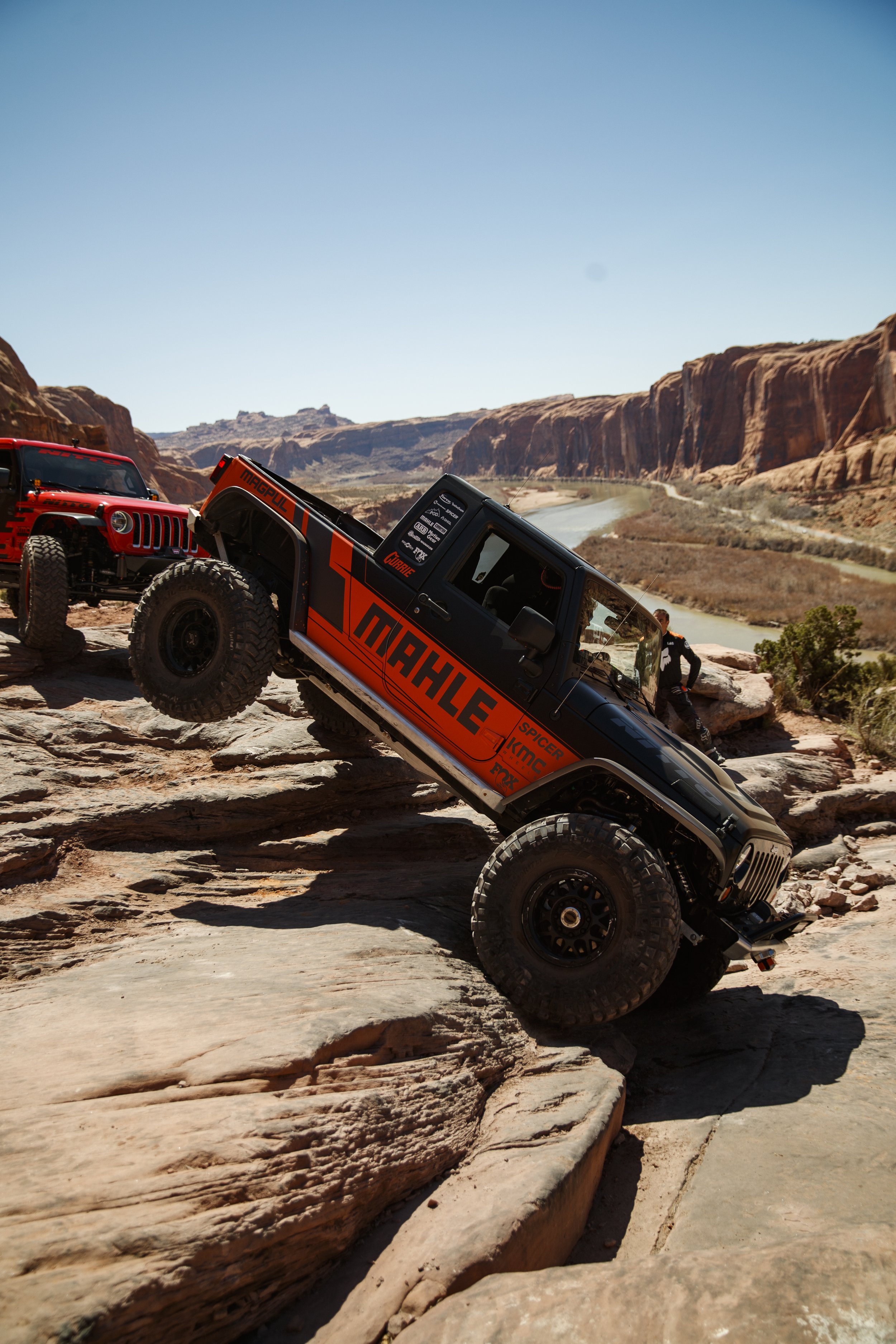 3_27_CaseyCurrie_2021MoabEJS_Day2_MoabRim_NoCrop_053.jpg
