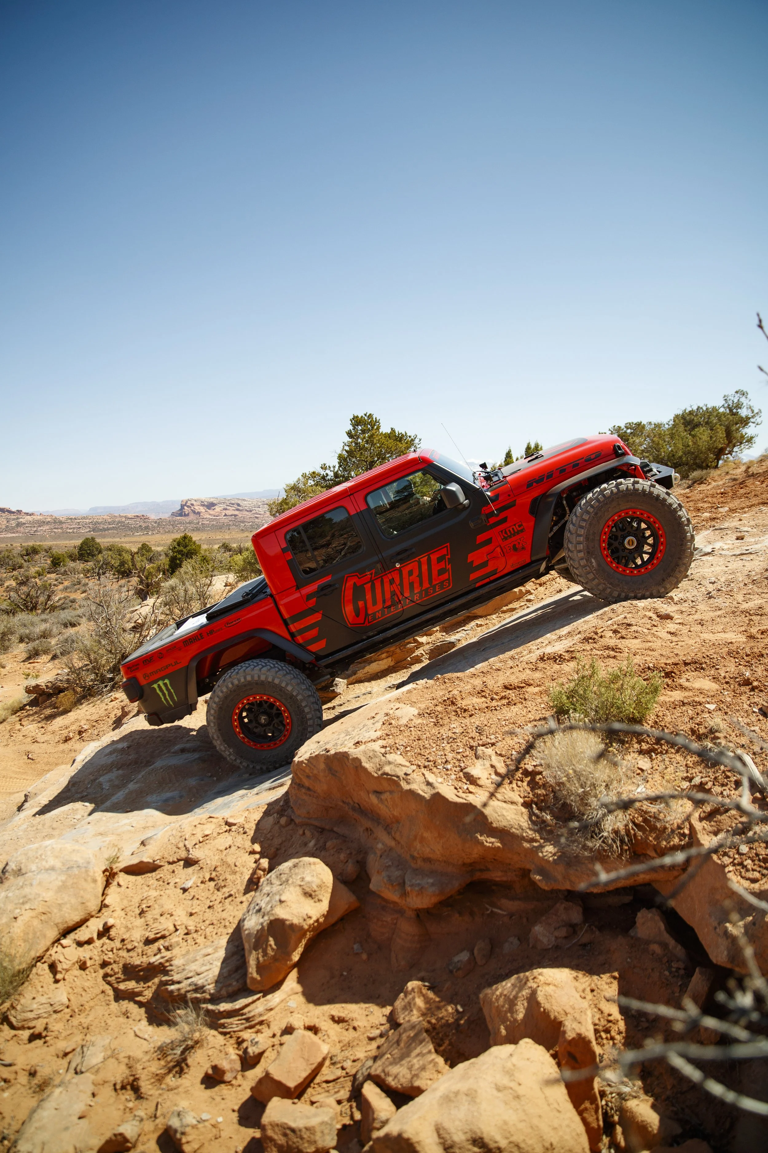 3_30_CaseyCurrie_2021MoabEJS_Day4_MetalMasher_NoCrop_009.jpg