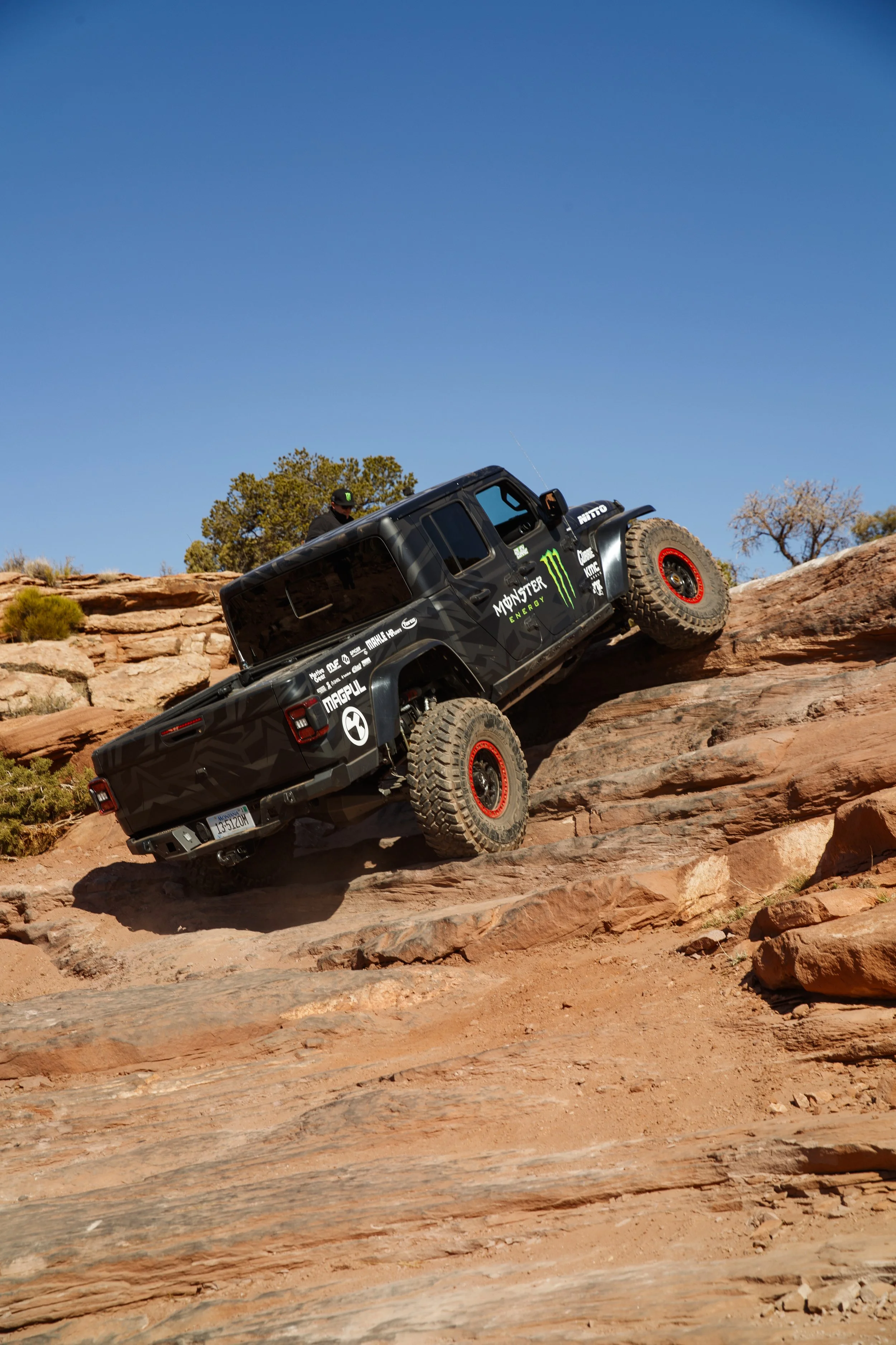 3_30_CaseyCurrie_2021MoabEJS_Day4_MetalMasher_NoCrop_015.jpg
