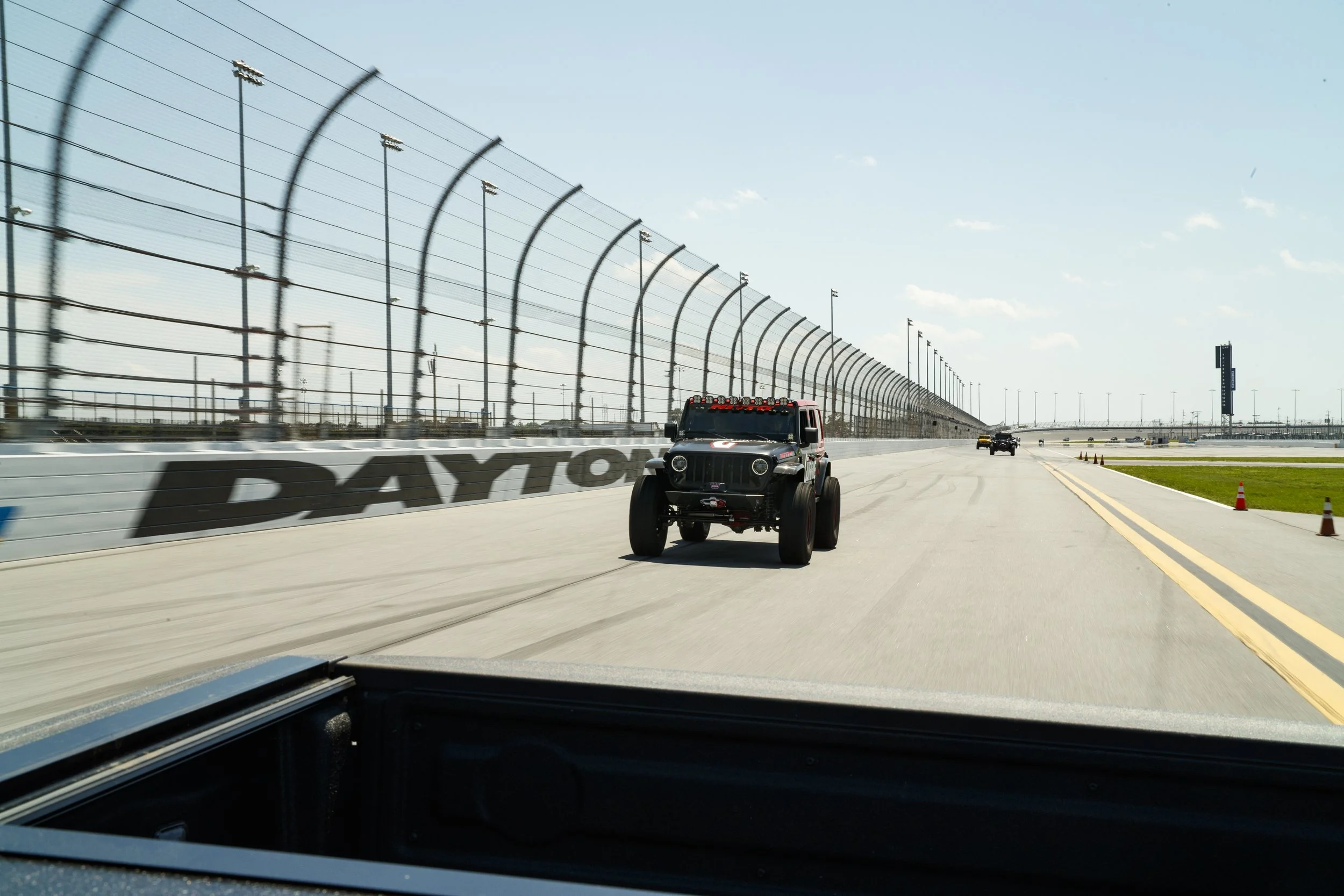 4_21_CaseyCurire_2021JeepBeach_Day1_DaytonaBeachFL_DaytonaSpeedway_NoCrop_022.jpg