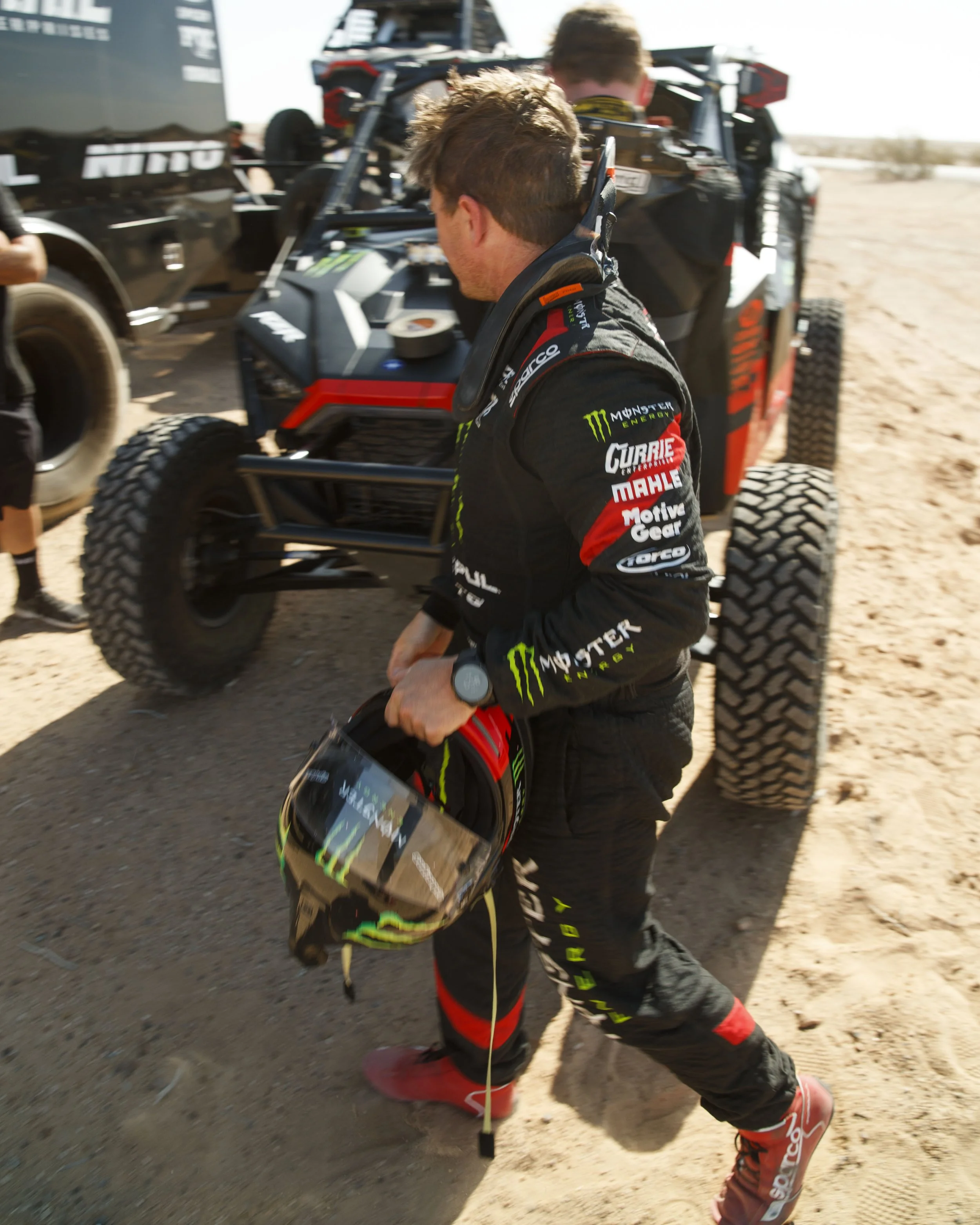 5_13_CaseyCurrie_SonoraRally_PolarisRZR_Stage4_PuertoPenascoToElSultan_4x5_001.jpg