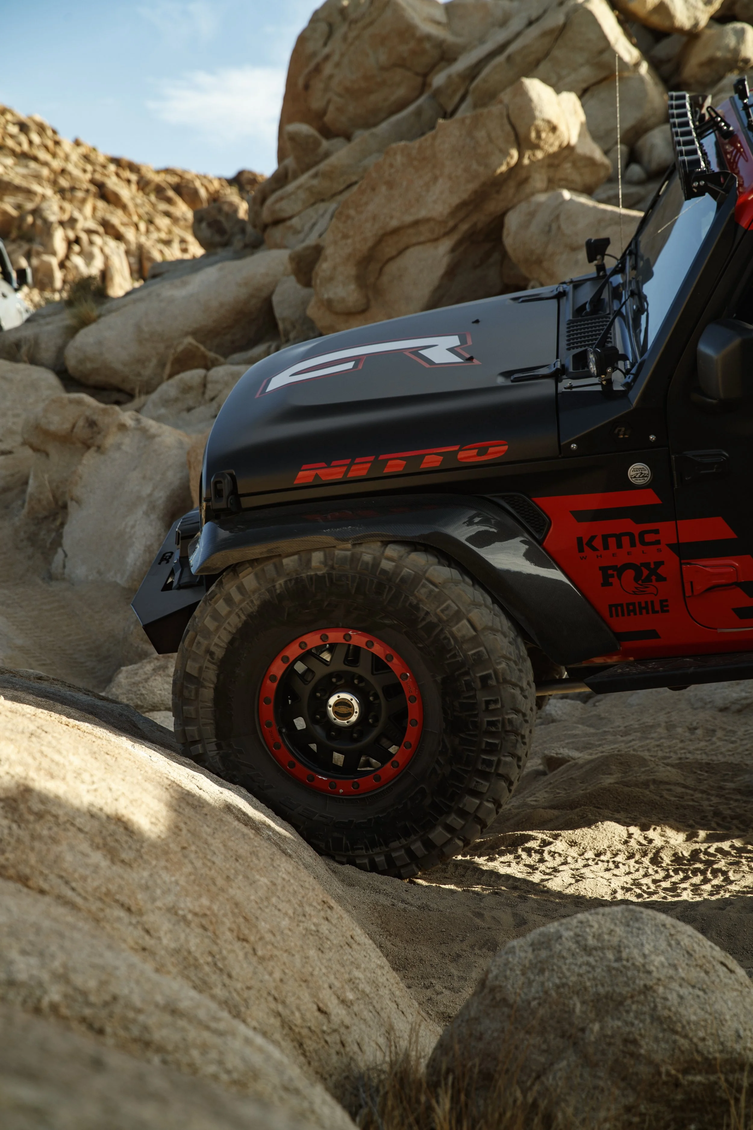 6_8_CaseyCurrie_25Hour_BigBear_NoCrop_028.jpg