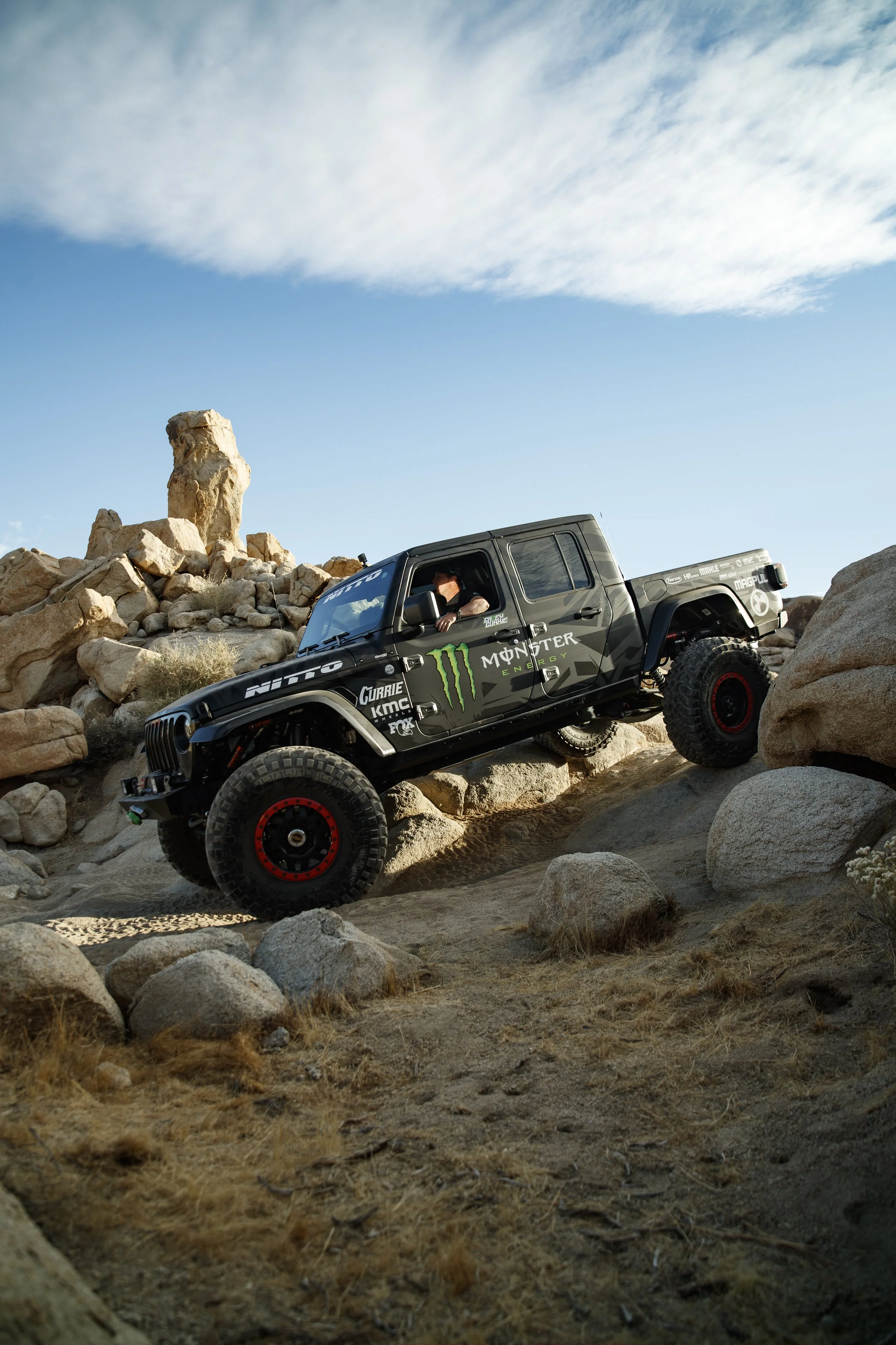6_8_CaseyCurrie_25Hour_BigBear_NoCrop_030.jpg