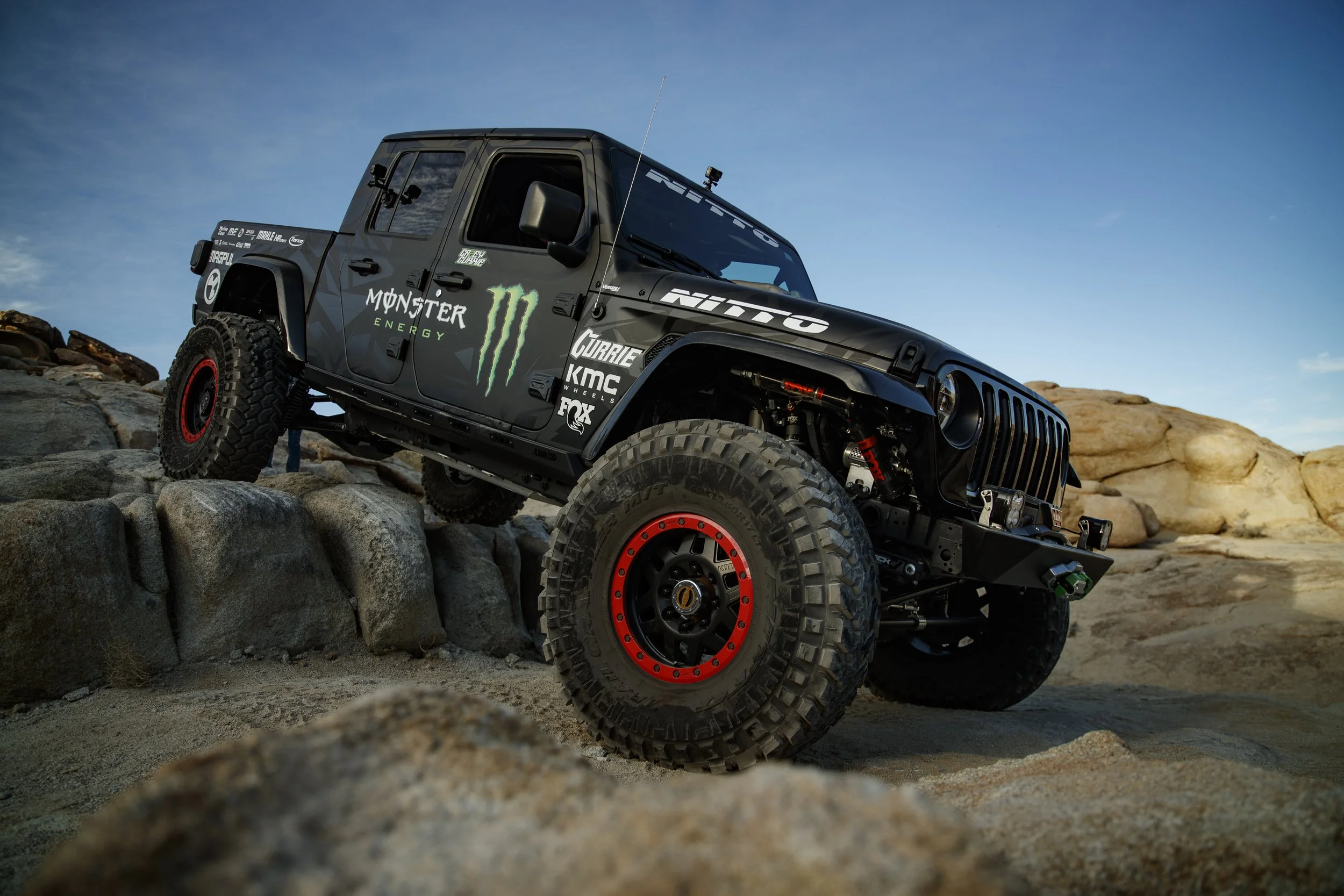6_8_CaseyCurrie_25Hour_BigBear_NoCrop_037.jpg