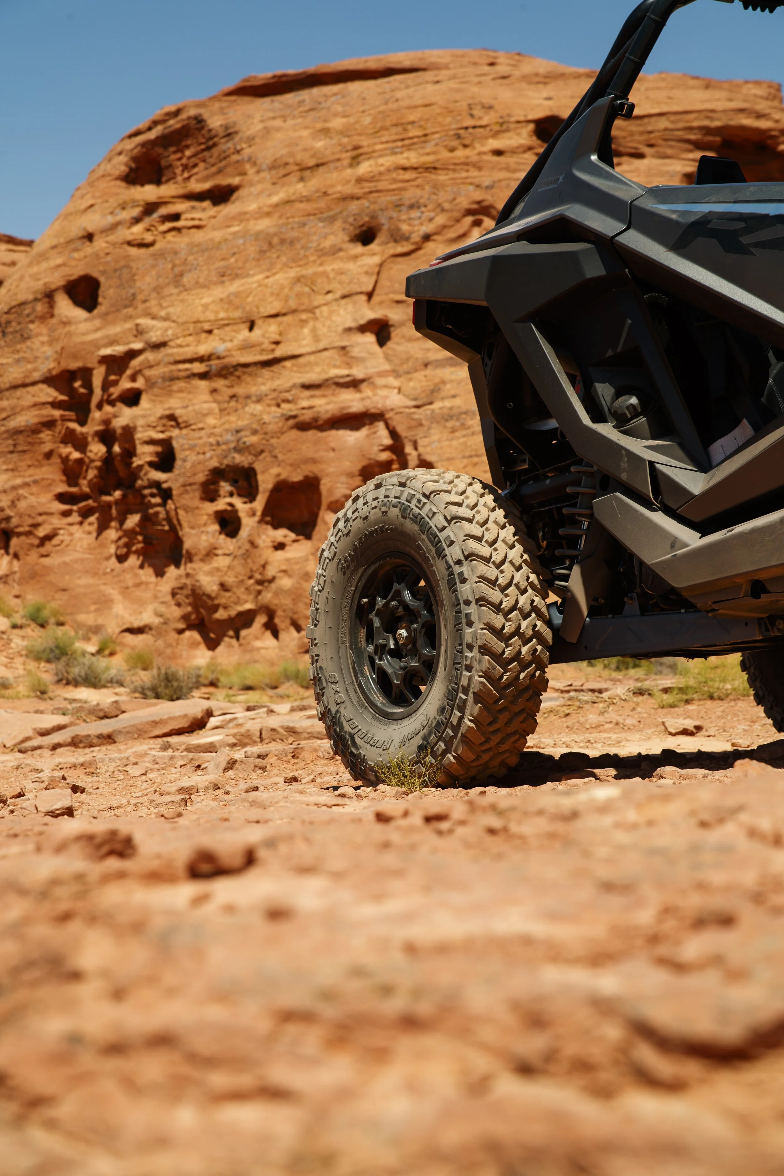 7_8_CaseyCurrie_SandHollow_SummerTrip_PolarisRZR_NoCrop_022.jpg