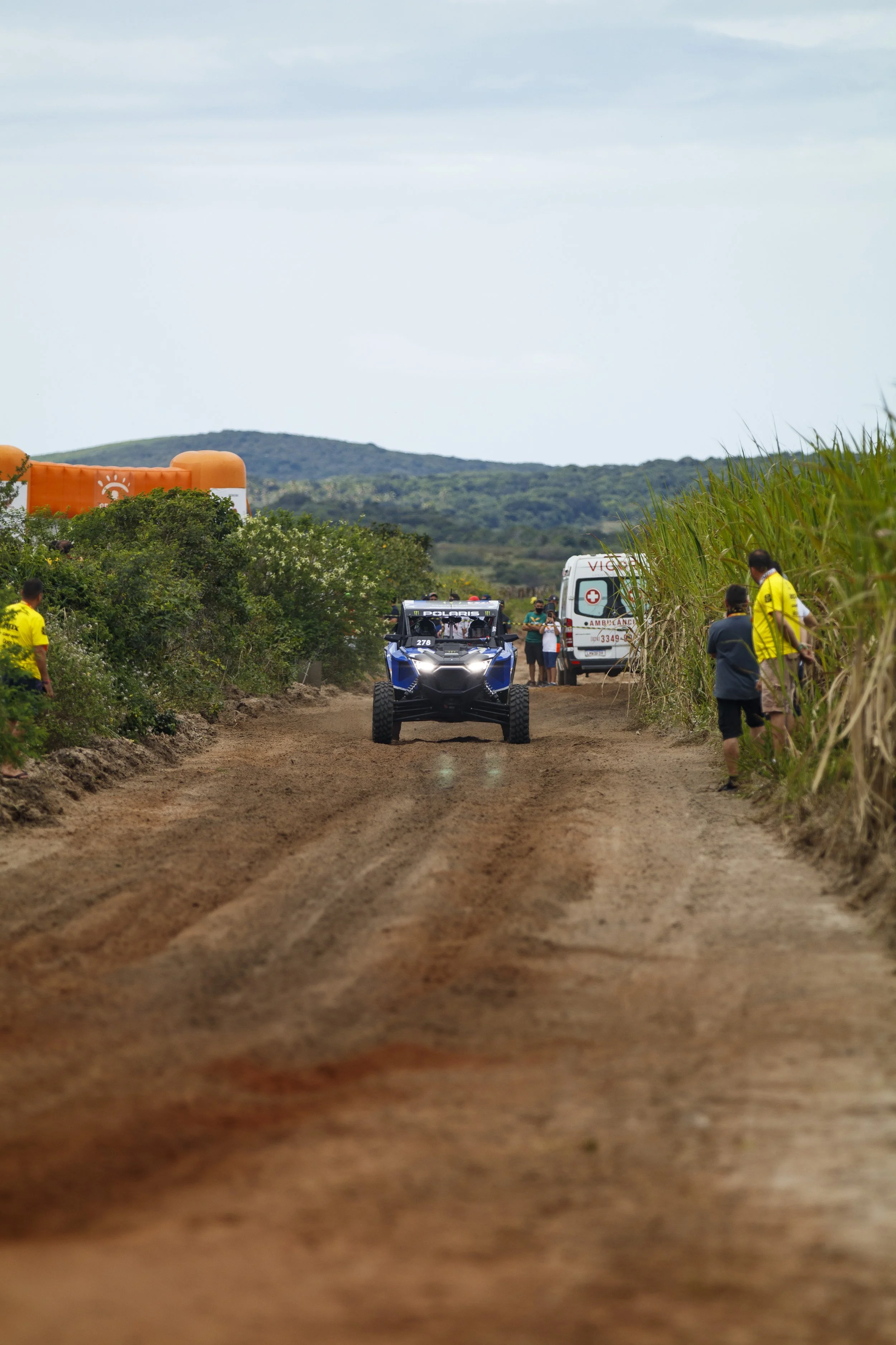 8_13_CaseyCurrie_SertoesRally_Brazil_PolarisRZR_Prologue_NoCrop_005.jpg
