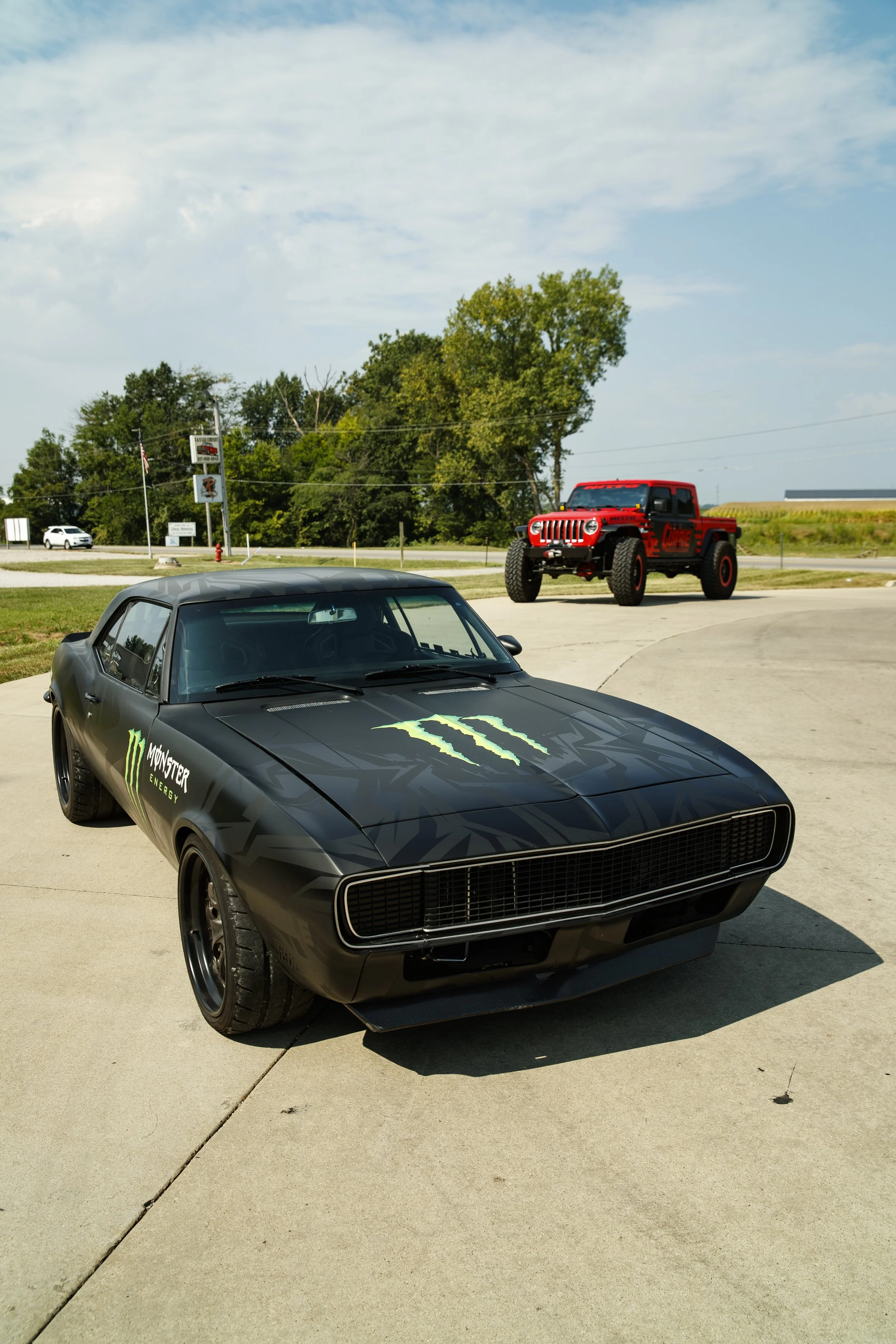8_27_CaseyCurrie_HotRodPowerTour_Midwest_67Camaro_NoCrop_009.jpg