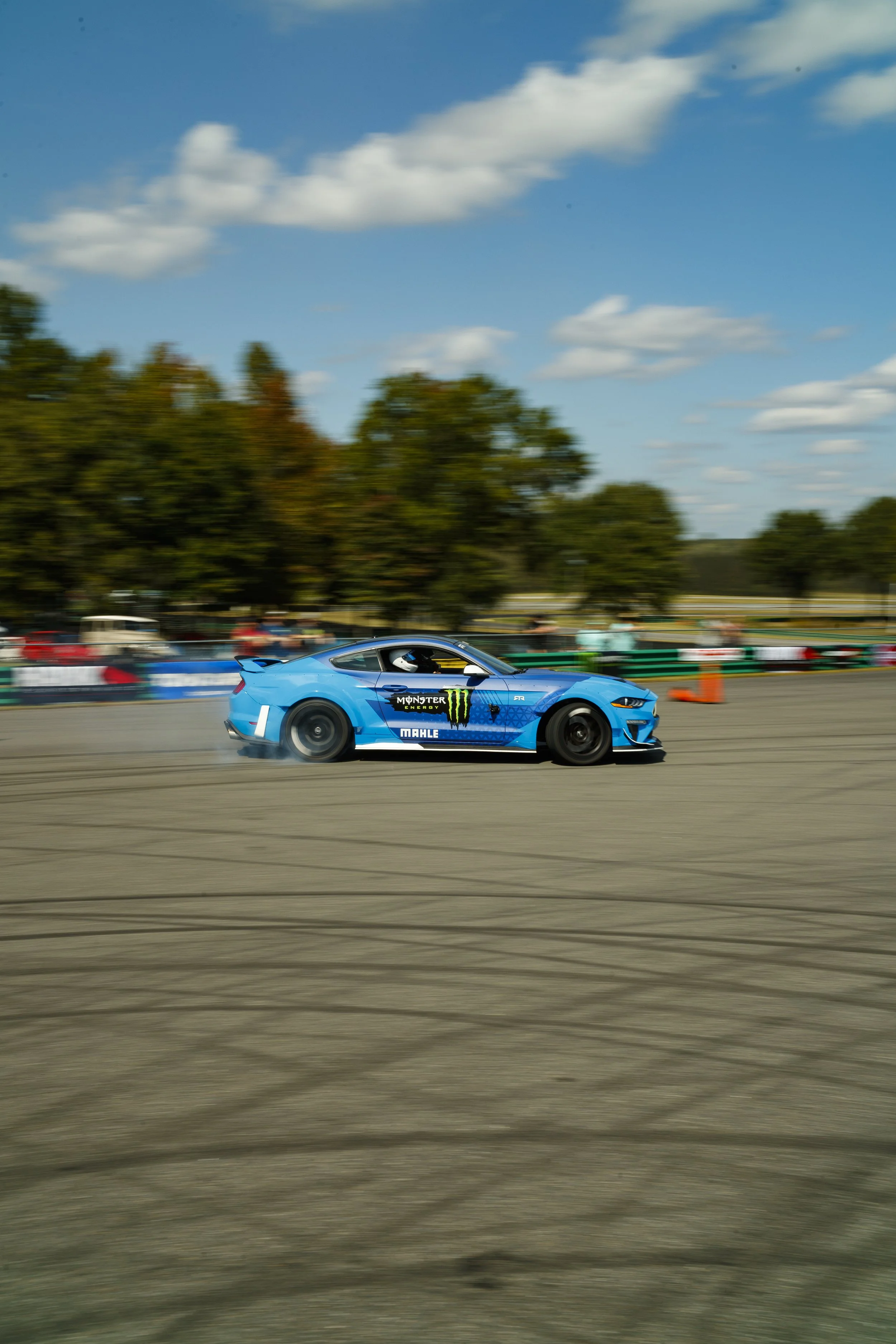 10_1_CaseyCurrie_HyperFest_Virginia_MahleMustang_NoCrop_009.jpg