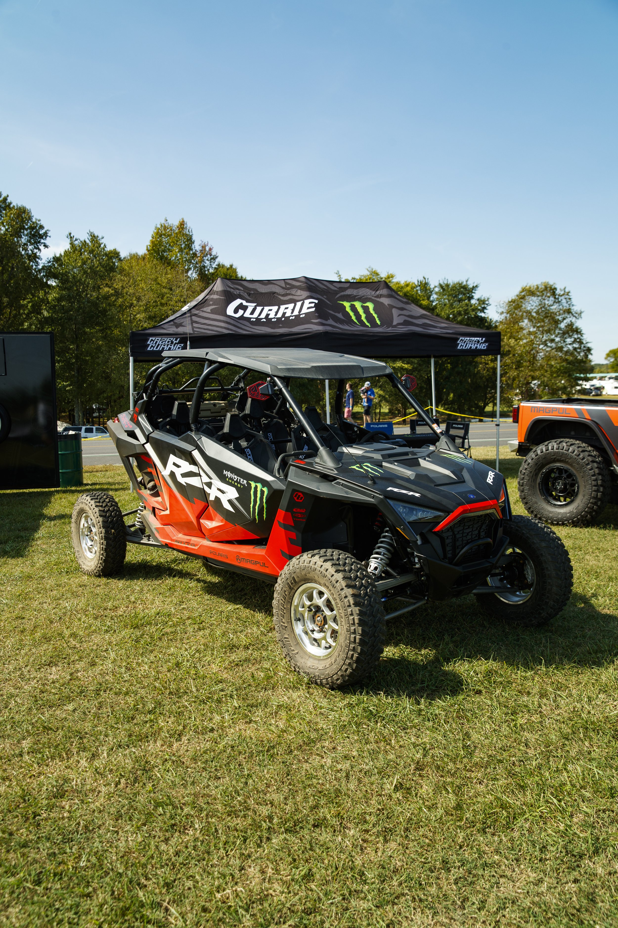 10_1_CaseyCurrie_HyperFest_Virginia_PolarisRZRProXP_4Seater_NoCrop_006.jpg