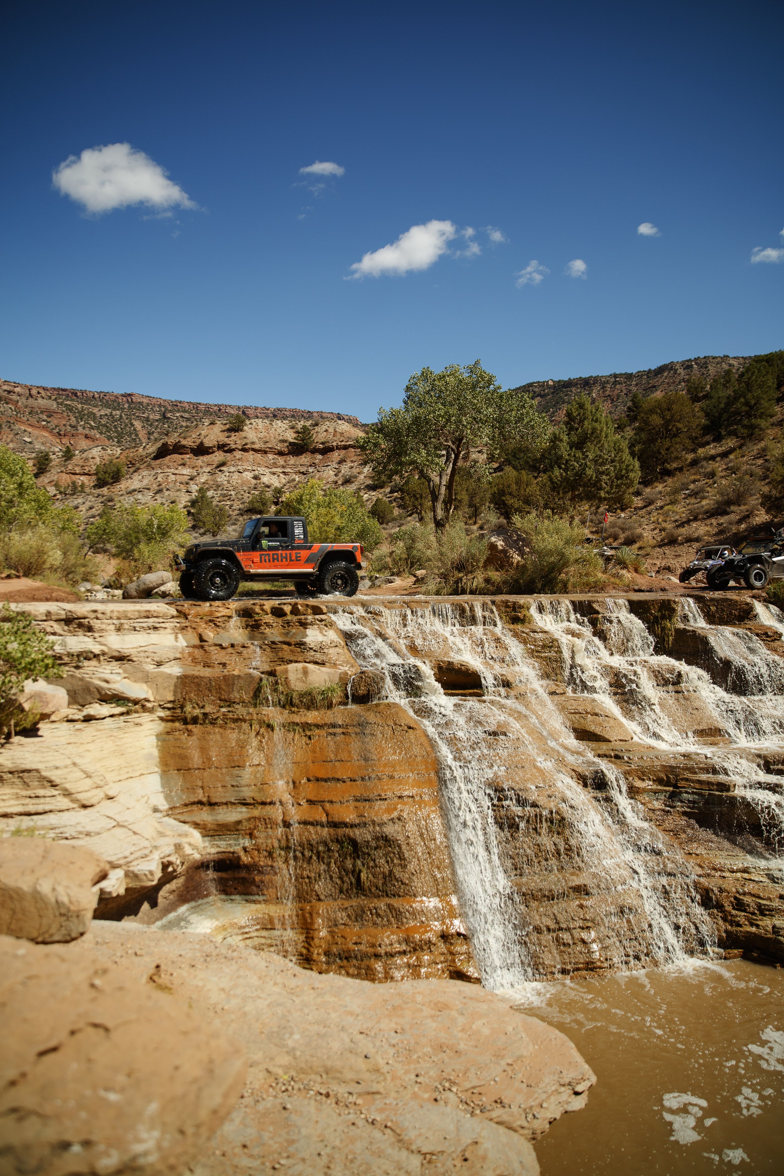 10_6CaseyCurrie_TrailHero_SandHollow_MahleJeepJKU_NoCrop_002.jpg