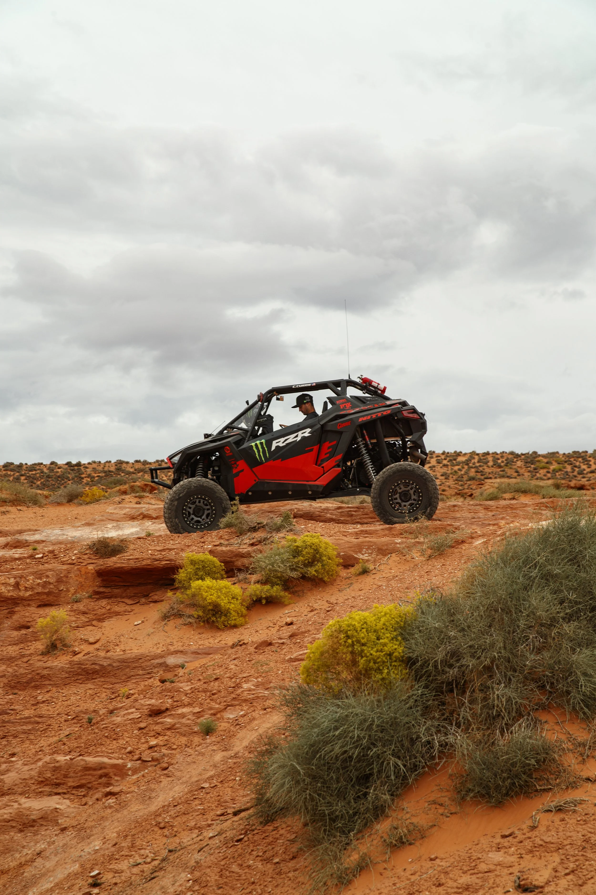 10_6CaseyCurrie_TrailHero_SandHollow_PolarisRZR_NoCrop_005.jpg