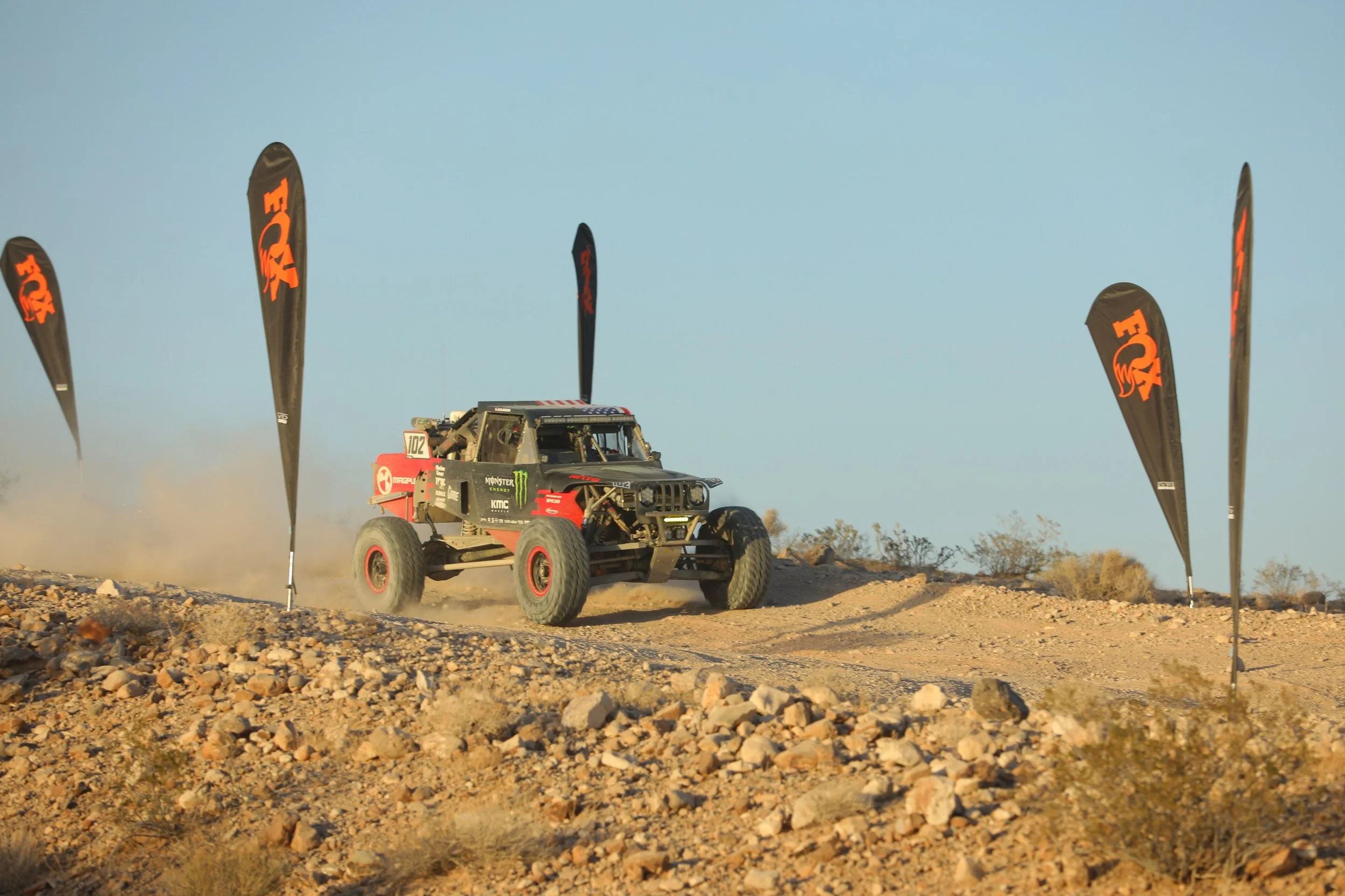 12_4_CaseyCurrie_Mint400_LasVegasNV_TrophyJeep_TeamPhotos_NoCrop_009.JPG