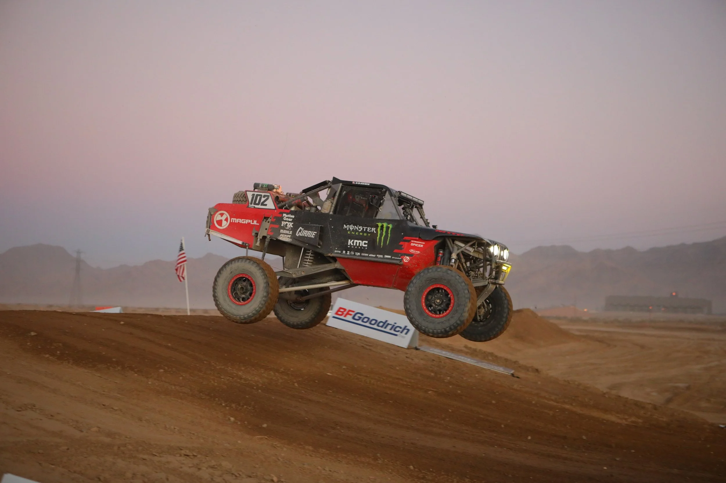 12_4_CaseyCurrie_Mint400_LasVegasNV_TrophyJeep_TeamPhotos_NoCrop_010.JPG