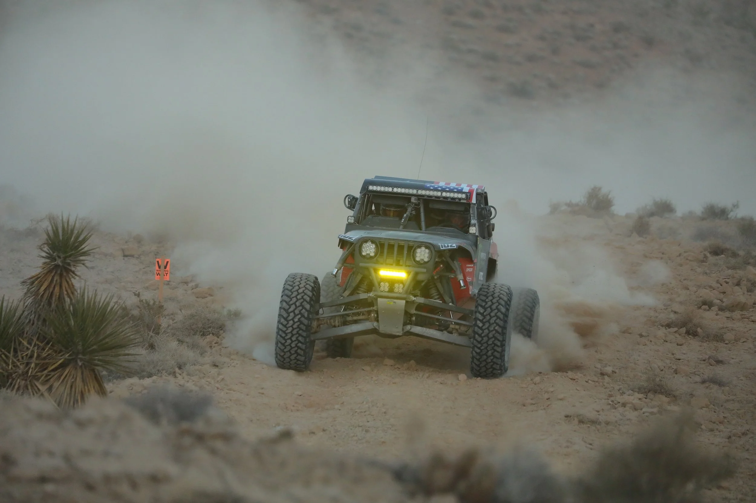 12_4_CaseyCurrie_Mint400_LasVegasNV_TrophyJeep_TeamPhotos_NoCrop_049.JPG