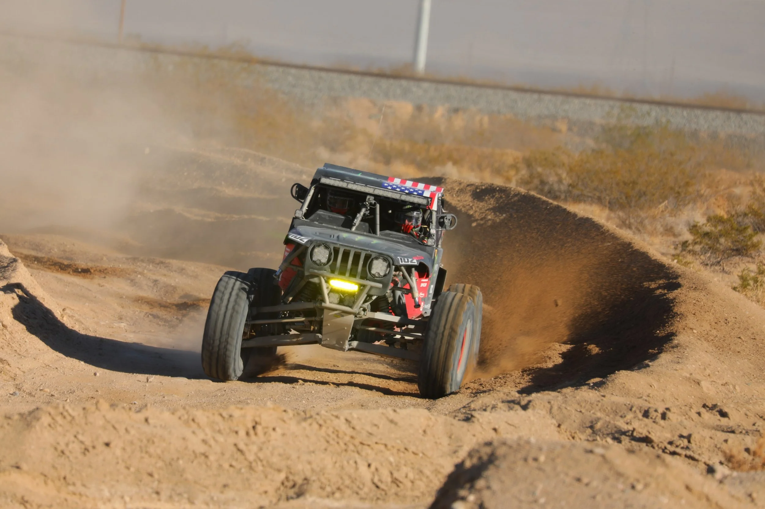 12_4_CaseyCurrie_Mint400_LasVegasNV_TrophyJeep_TeamPhotos_NoCrop_091.JPG