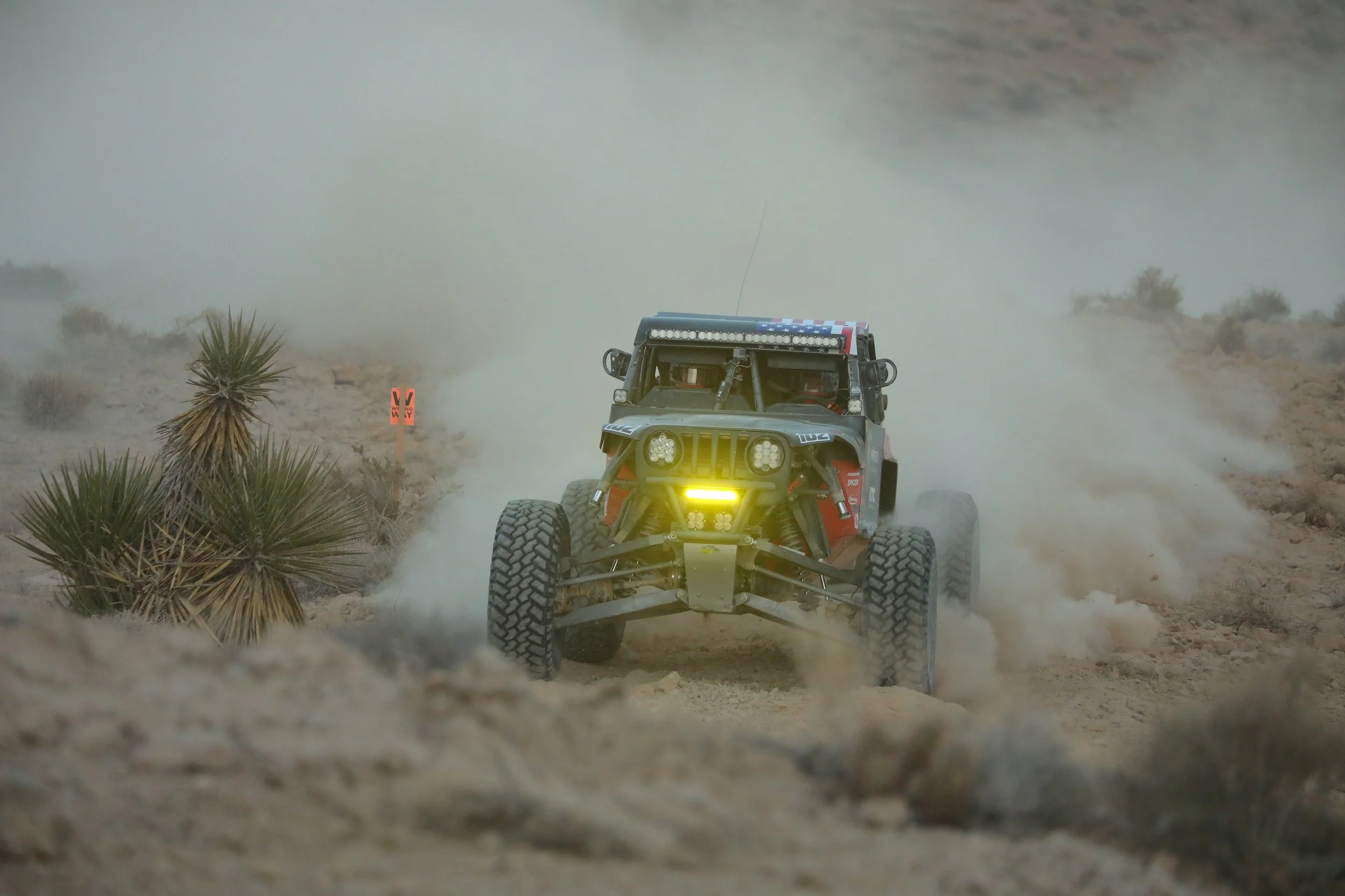 12_4_CaseyCurrie_Mint400_LasVegasNV_TrophyJeep_TeamPhotos_NoCrop_117.JPG