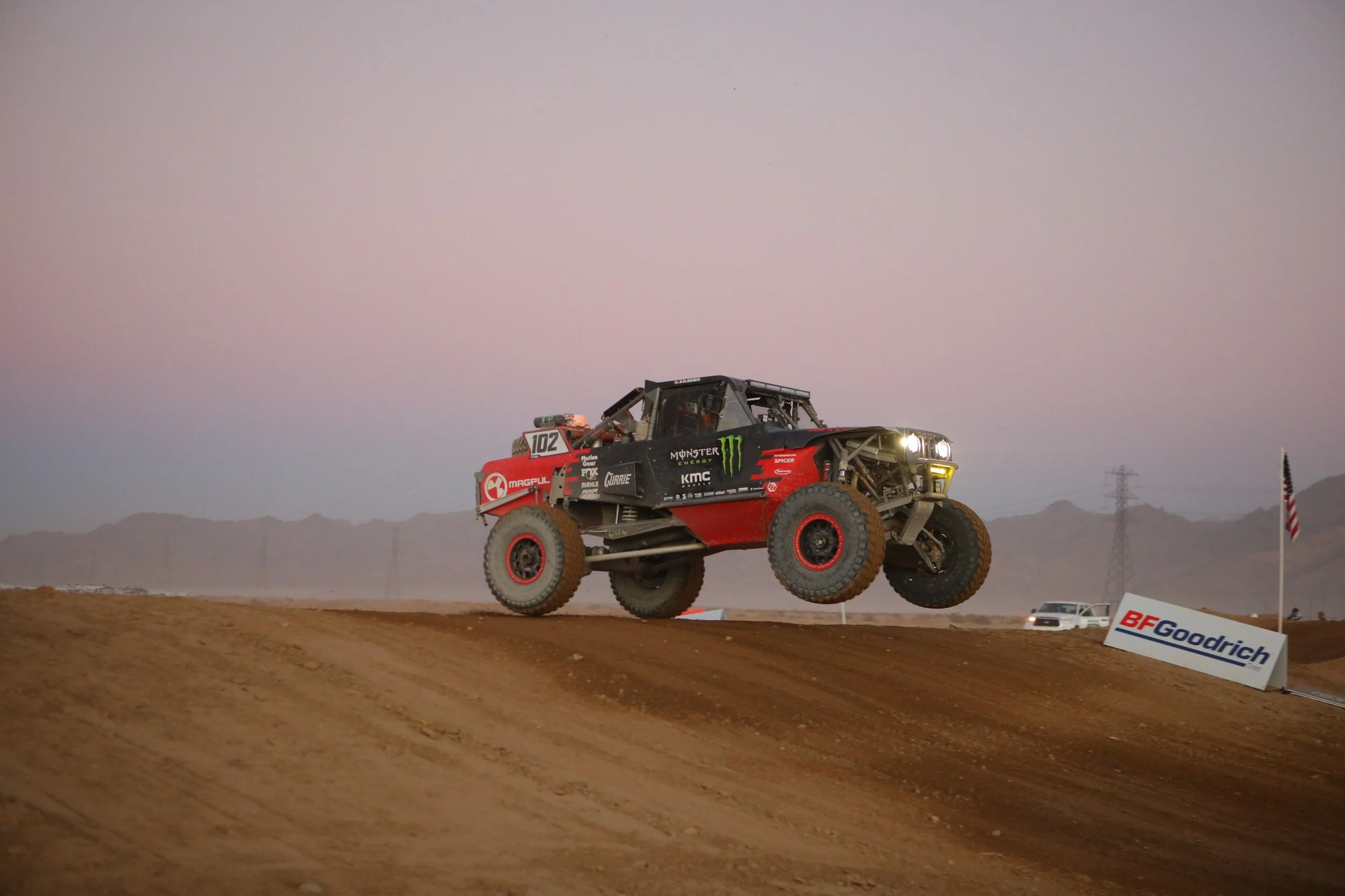12_4_CaseyCurrie_Mint400_LasVegasNV_TrophyJeep_TeamPhotos_NoCrop_151.JPG