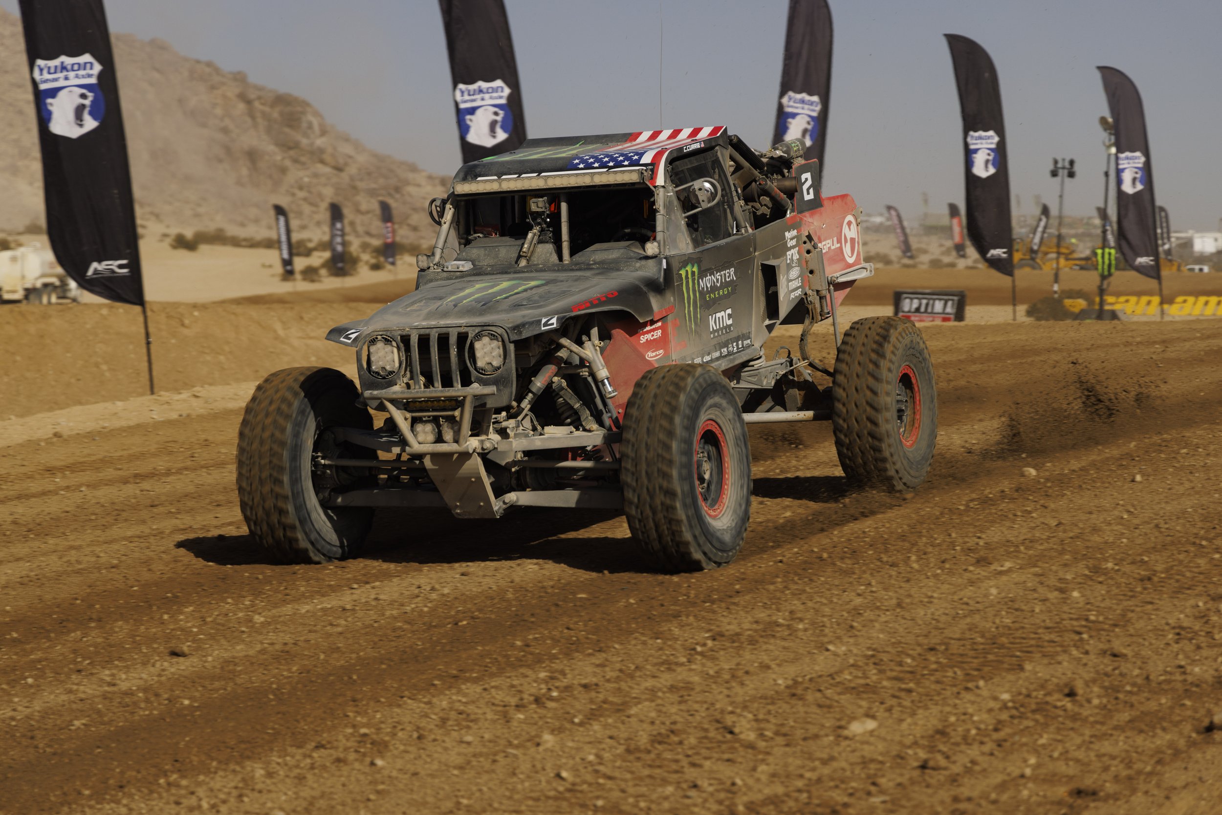1_30_CaseyCurrie_KingOfHammers_JohnsonValley_Day4_DesertRace_TrophyJeep_NoCrop_013.jpg