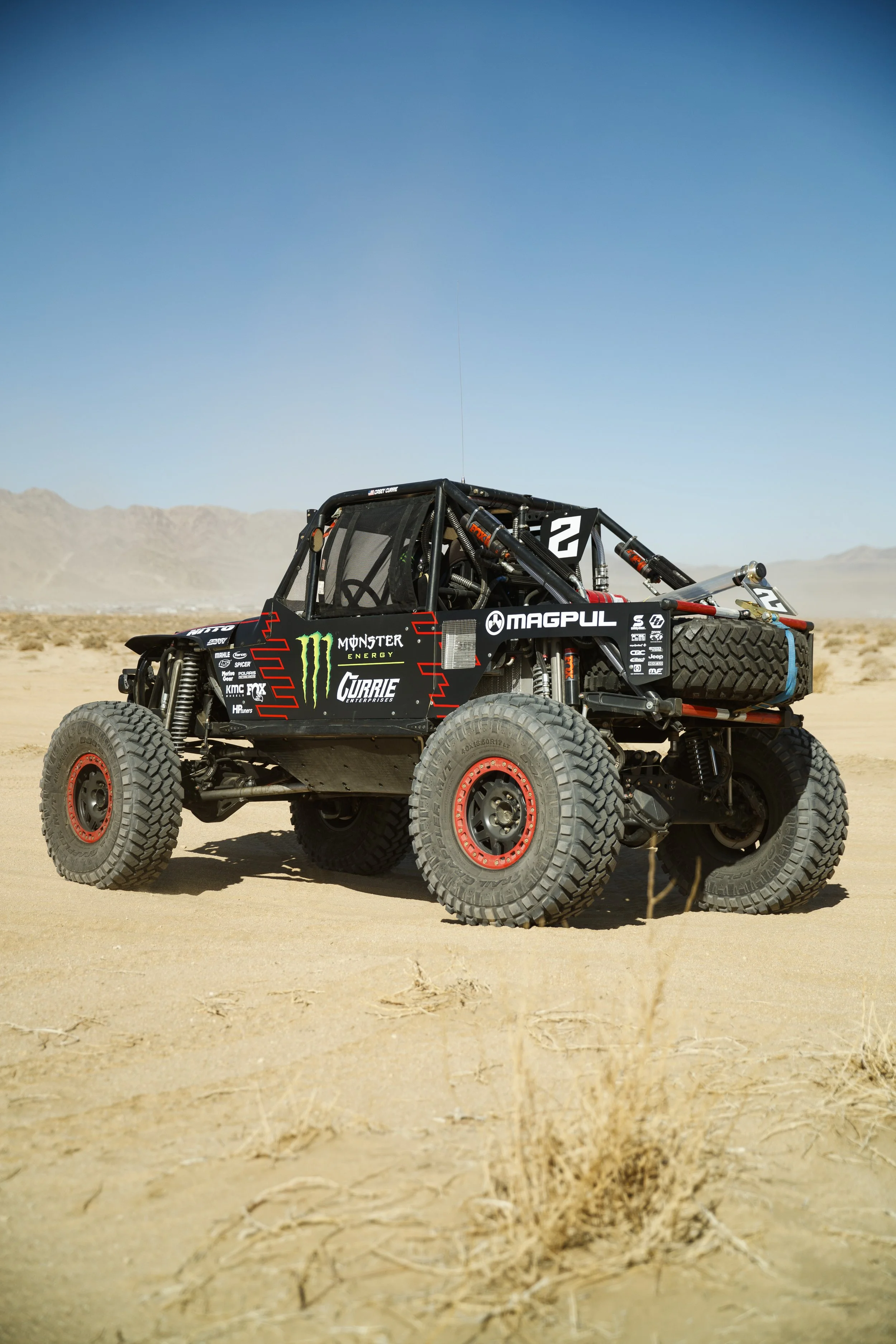 2_2_CaseyCurrie_KingofHammers_JohnsonValley_Day7_Ultra4Qualifying_RockJeep_NoCrop_021.jpg