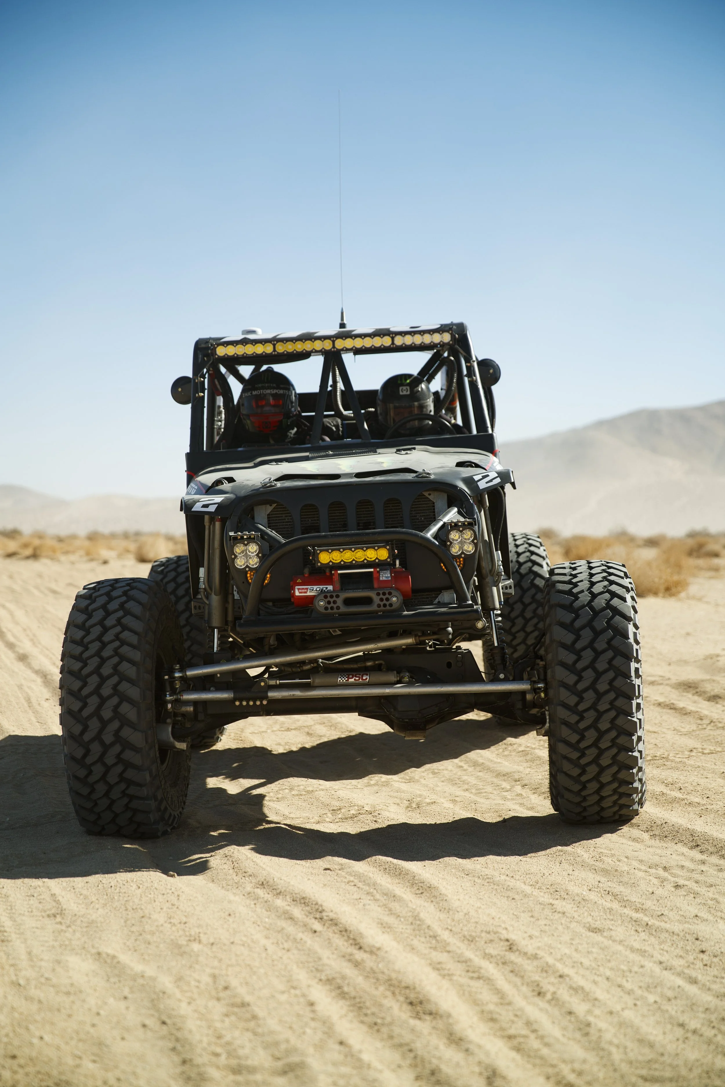 2_2_CaseyCurrie_KingofHammers_JohnsonValley_Day7_Ultra4Qualifying_RockJeep_NoCrop_022.jpg