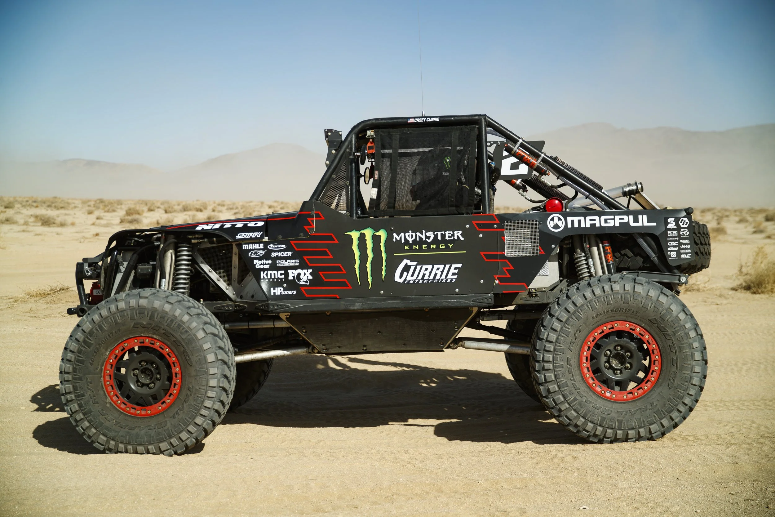 2_2_CaseyCurrie_KingofHammers_JohnsonValley_Day7_Ultra4Qualifying_RockJeep_NoCrop_023.jpg