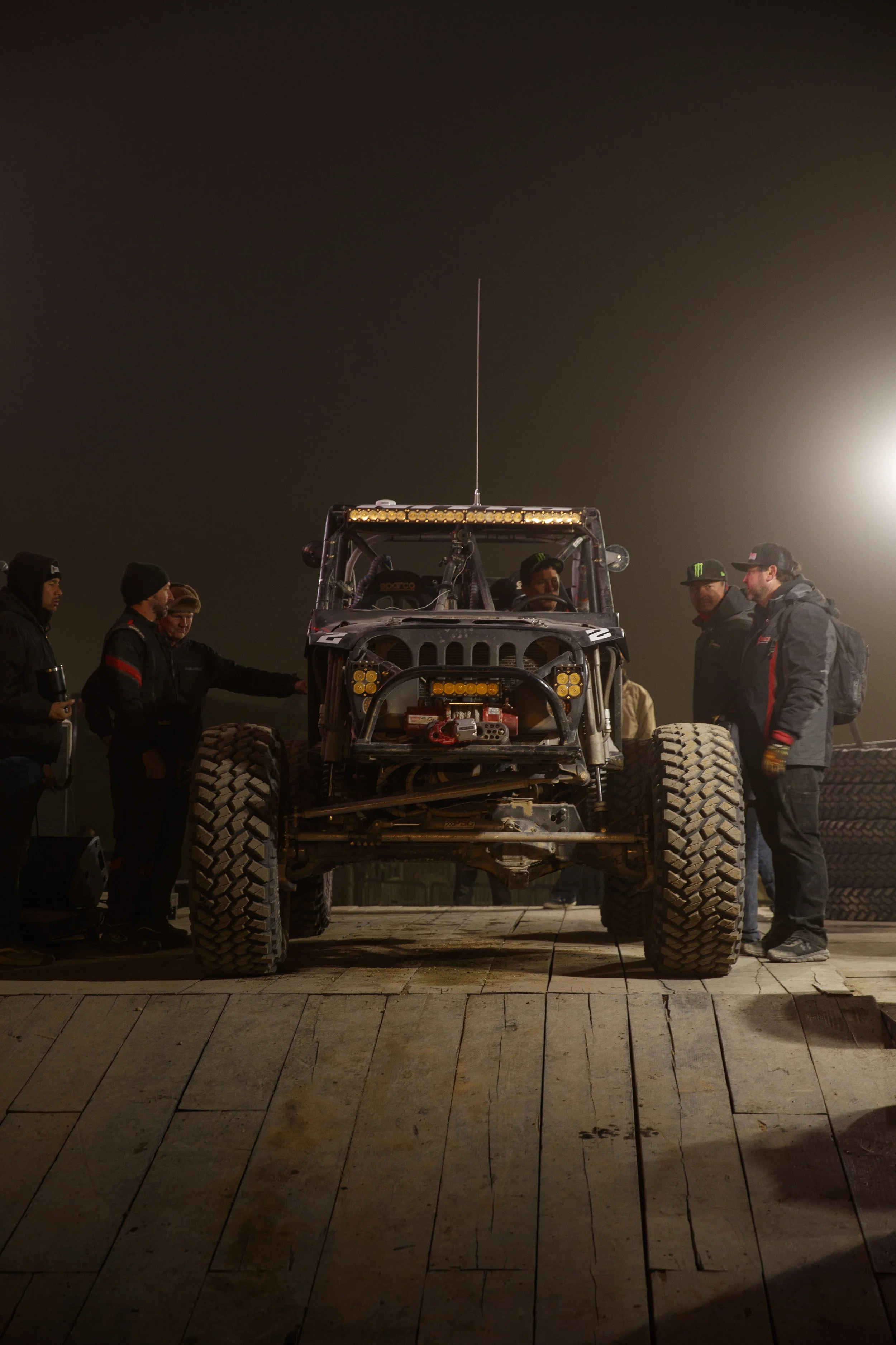 2_5_CaseyCurrie_KingofHammers_JohnsonValley_Day10_Ultra4Race_RockJeep_NoCrop_024.jpg