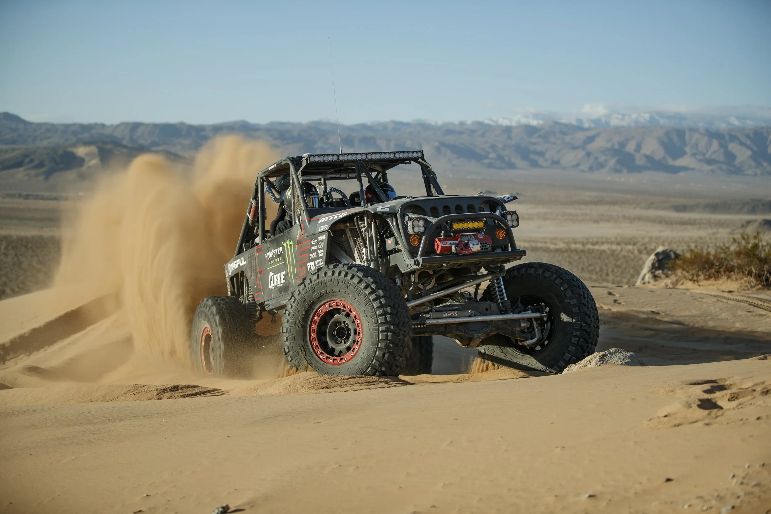 2_18_CaseyCurrie_JohnsonValley_RockJeep_NoCrop_003.jpg
