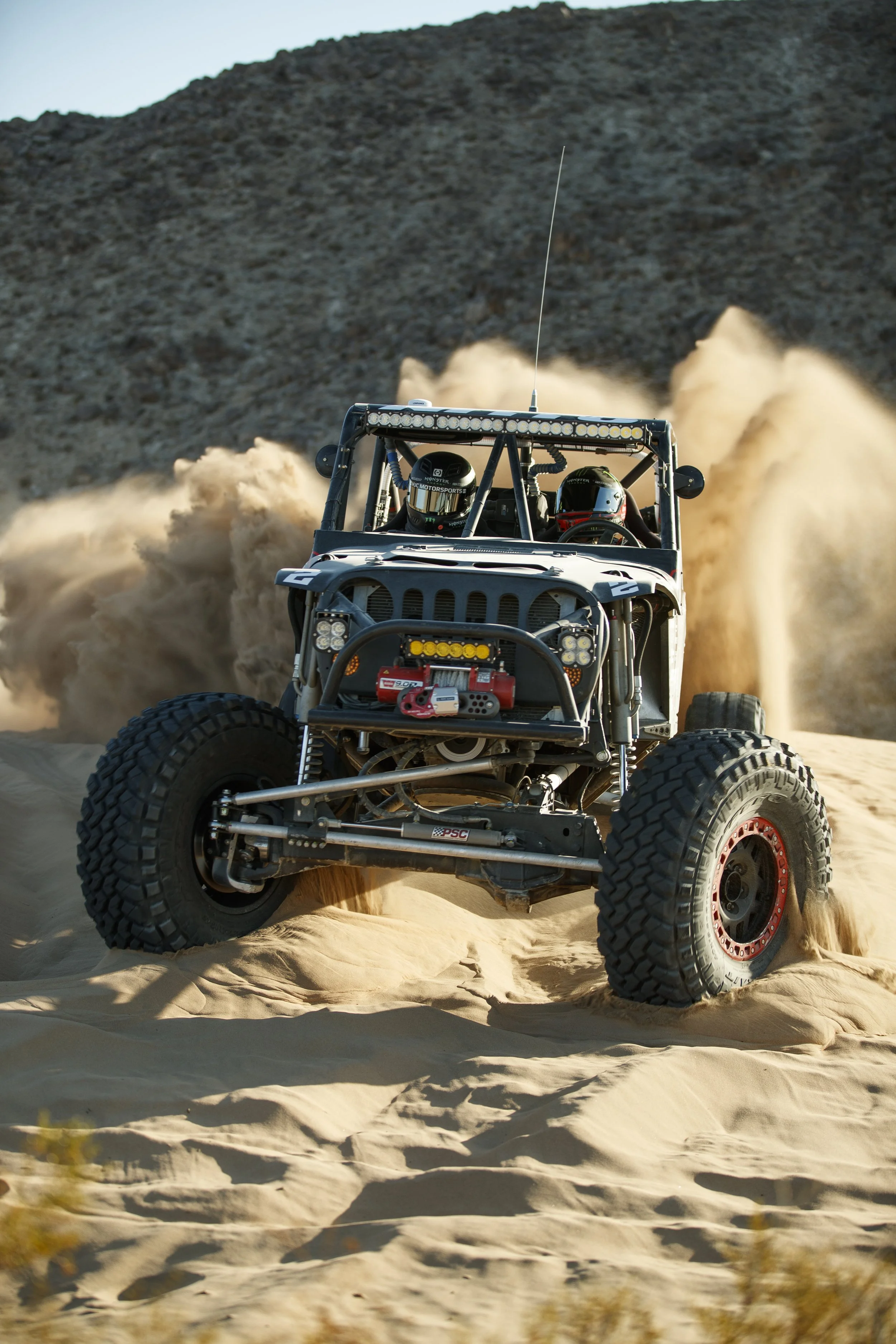 2_18_CaseyCurrie_JohnsonValley_RockJeep_NoCrop_004.jpg