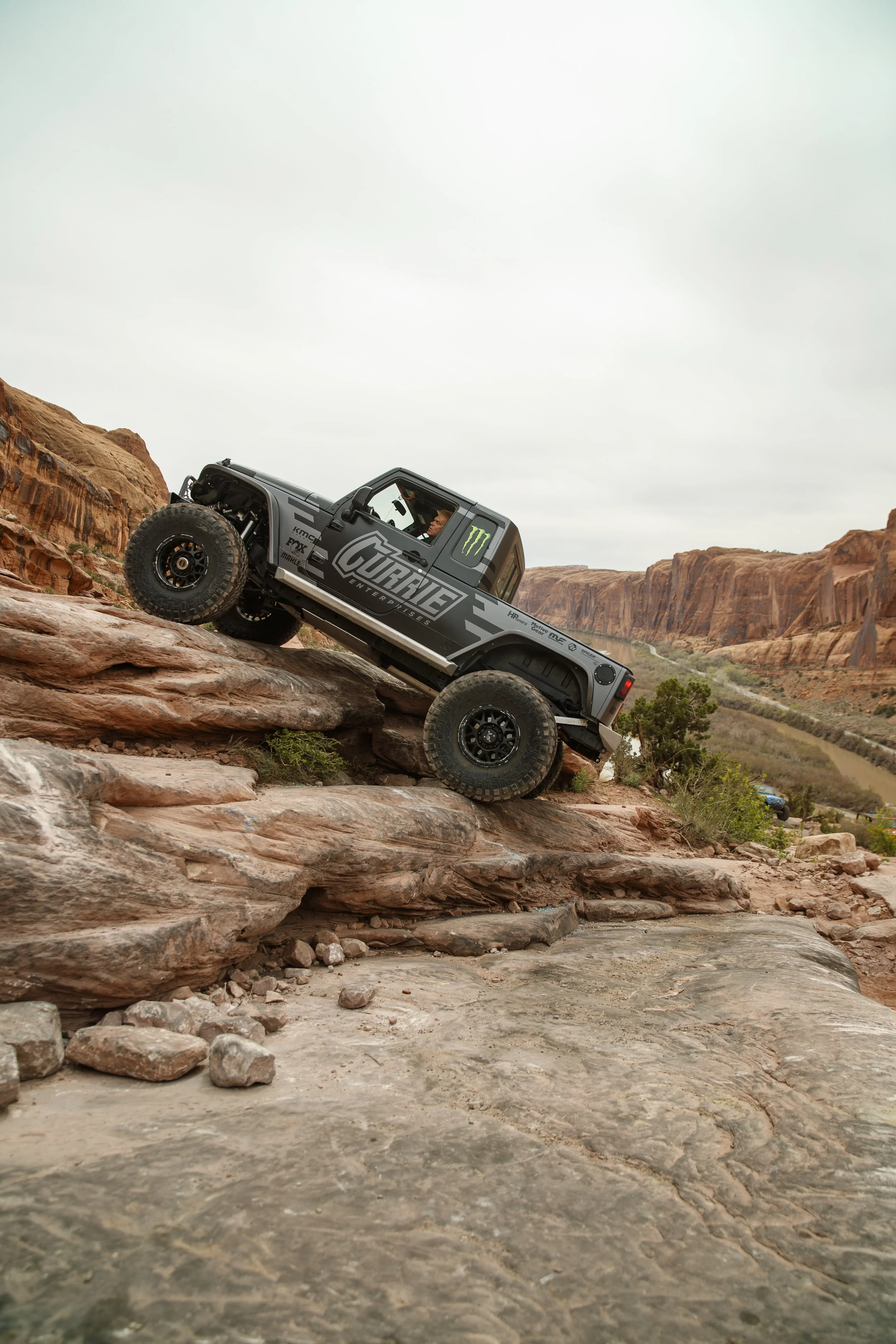 4_10_CaseyCurrie_MoabUT_EasterJeepSafari_Day1_MoabRimTrail_CurrieJeepJK8_NoCrop_003.jpg
