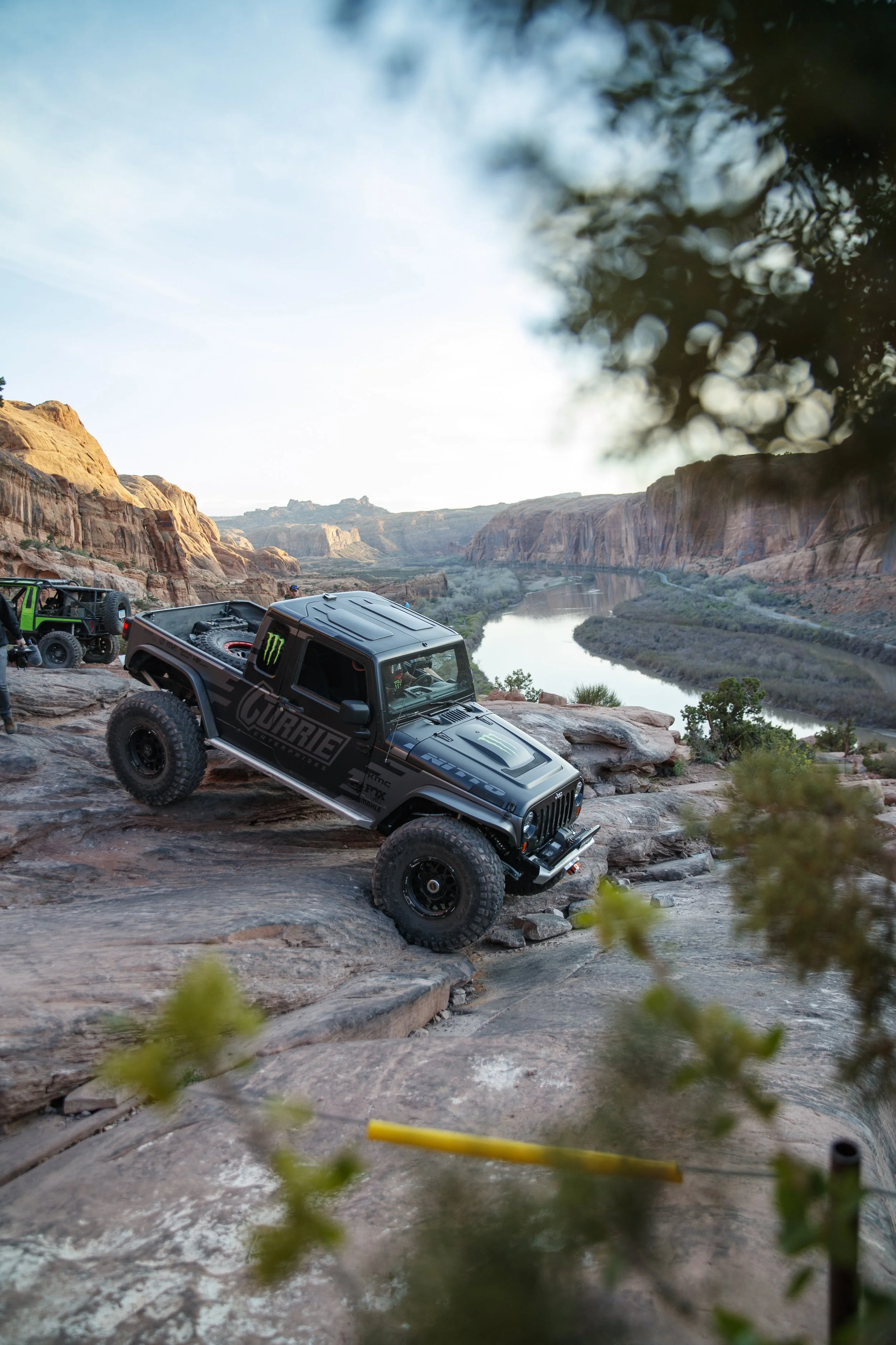 4_10_CaseyCurrie_MoabUT_EasterJeepSafari_Day1_MoabRimTrail_CurrieJeepJK8_NoCrop_004.jpg