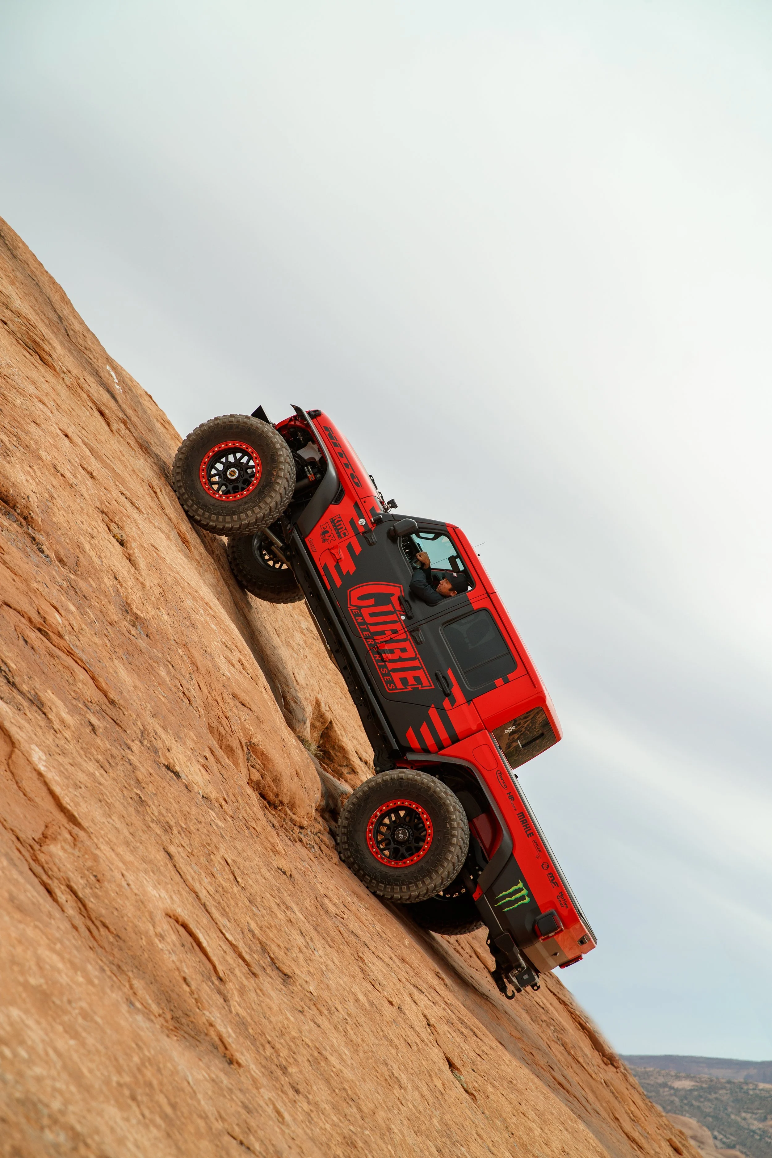 4_10_CaseyCurrie_MoabUT_EasterJeepSafari_Day1_MoabRimTrail_CurrieJeepJT_NoCrop_004.jpg