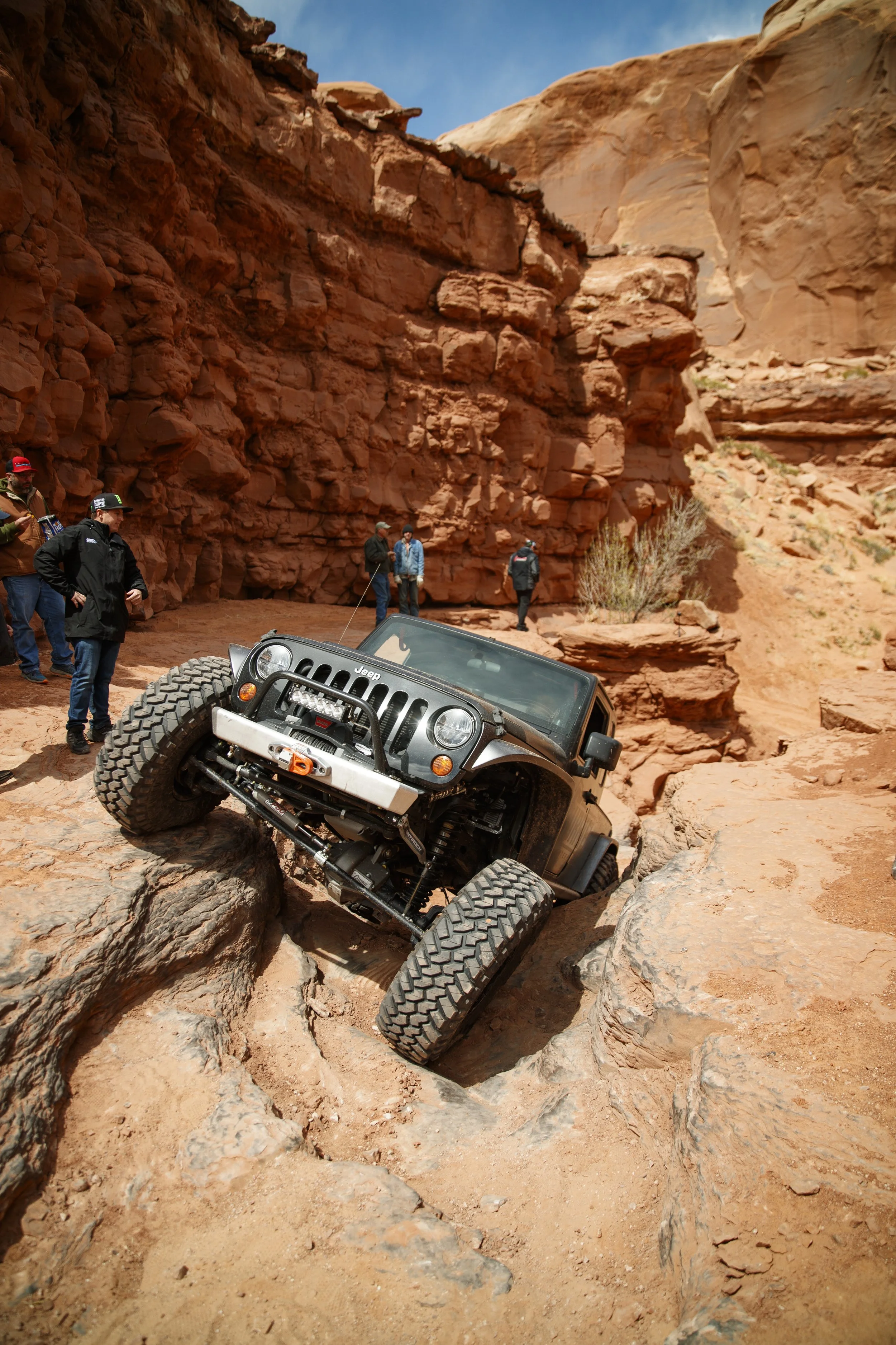 4_12_CaseyCurrie_MoabUT_EasterJeepSafari_Day3_PickleAndBehindTheRocks_CurrieJeepJK8_NoCrop_003.jpg