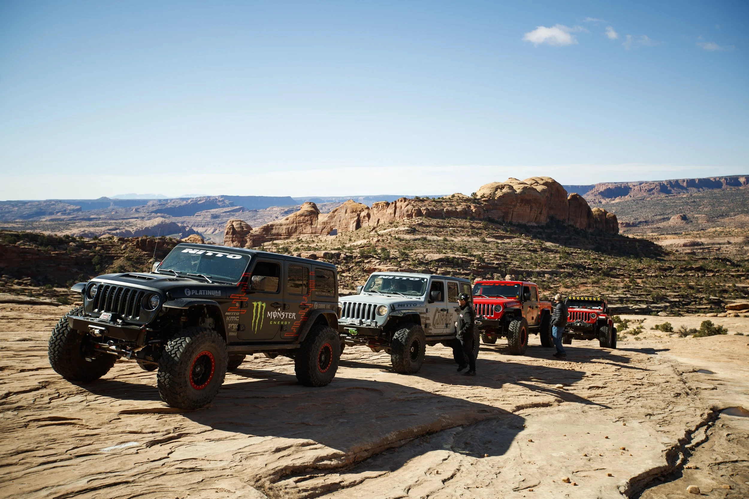 4_13_CaseyCurrie_MoabUT_EasterJeepSafari_Day4_RustyNailAndGoldenCrack_392Jeep_NoCrop_008.jpg