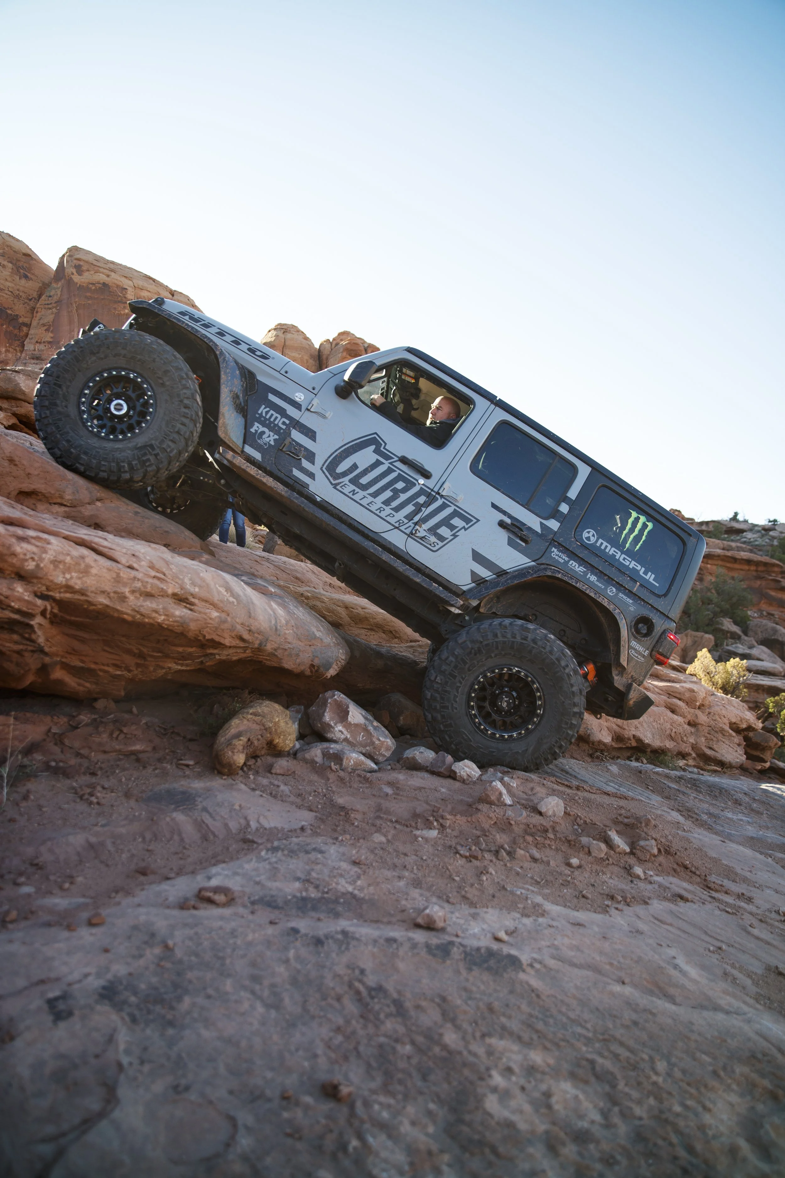 4_13_CaseyCurrie_MoabUT_EasterJeepSafari_Day4_RustyNailAndGoldenCrack_CurrieJeepJL_NoCrop_002.jpg