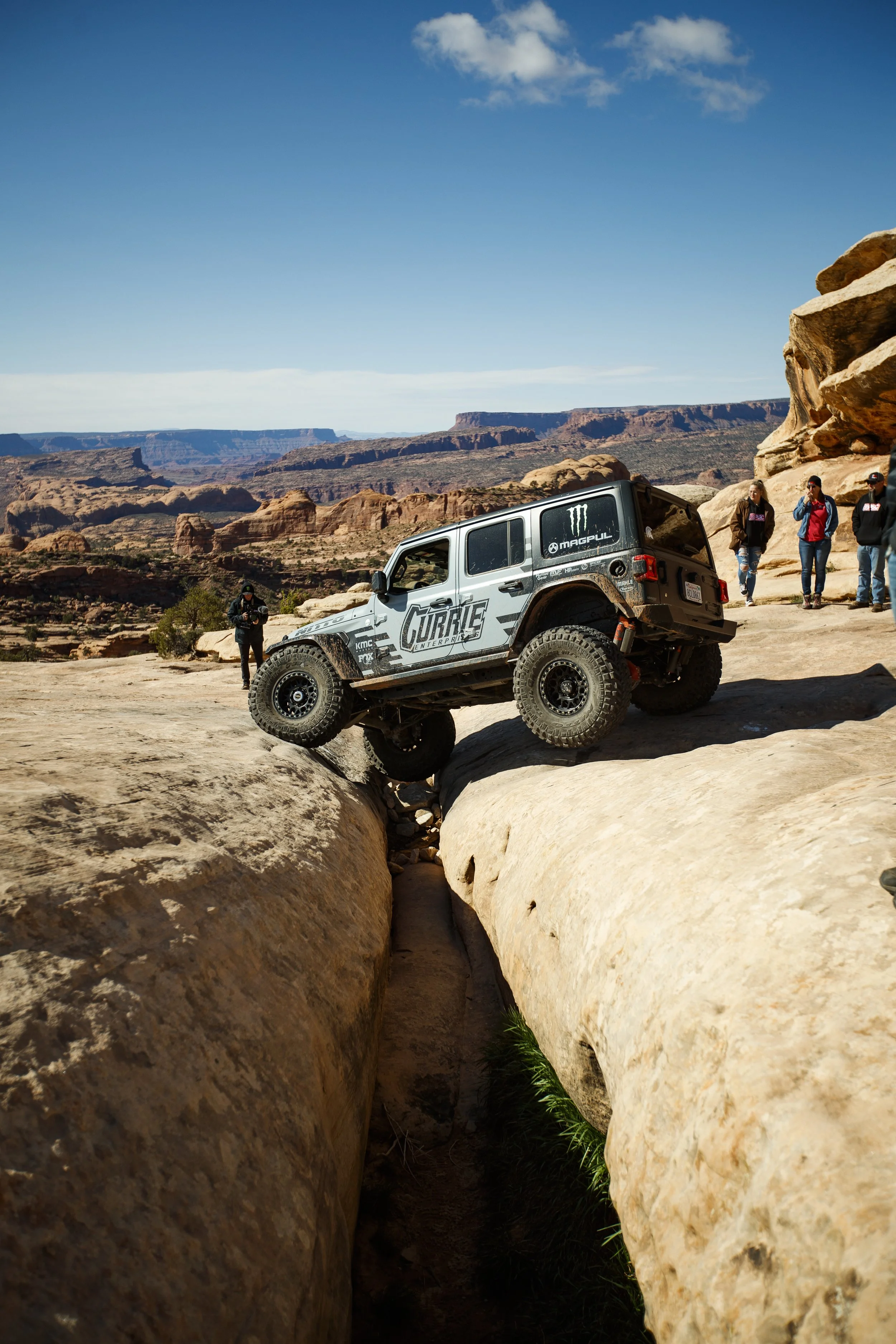 4_13_CaseyCurrie_MoabUT_EasterJeepSafari_Day4_RustyNailAndGoldenCrack_CurrieJeepJL_NoCrop_007.jpg