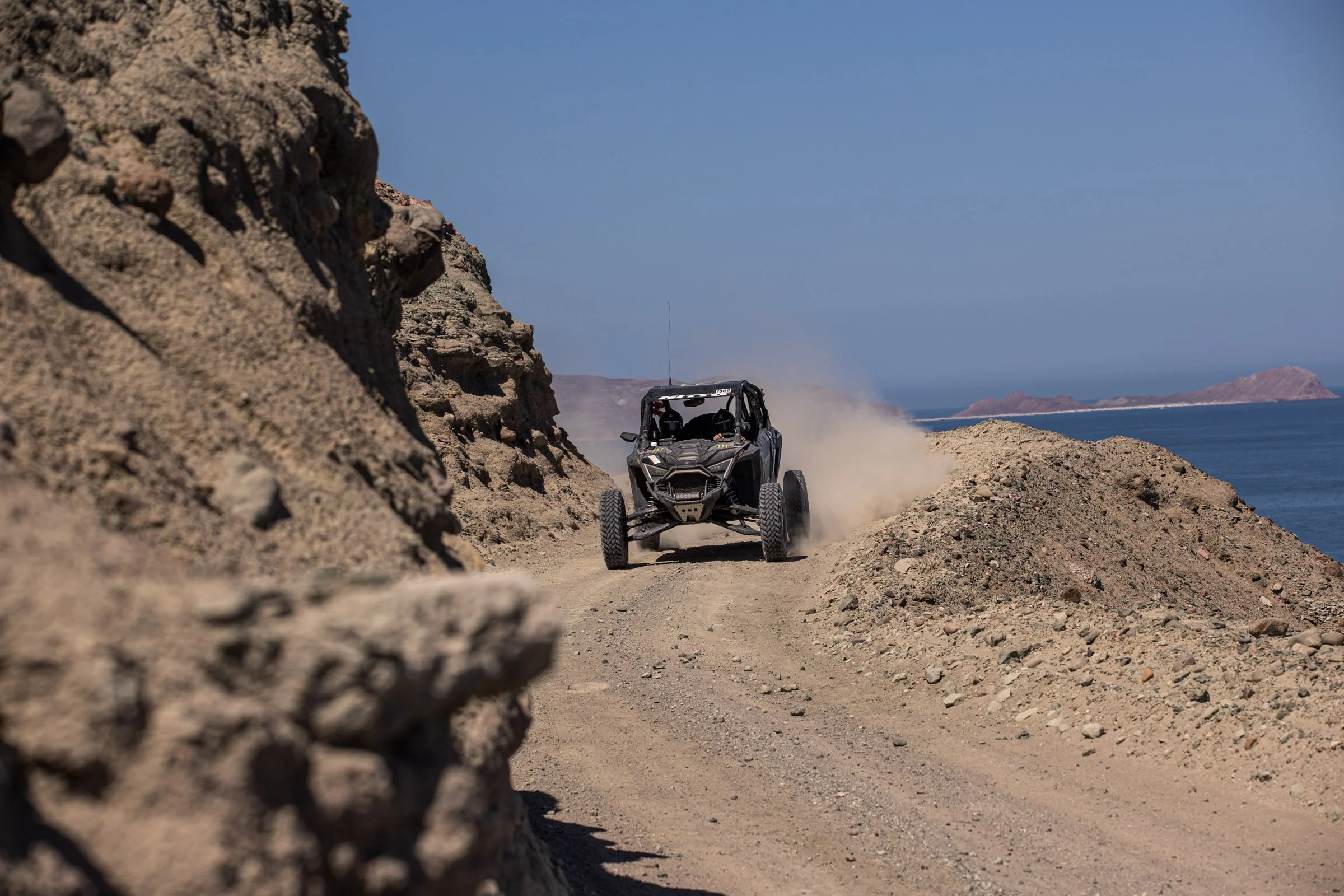 5_4_CaseyCurrie_Mexico_Norra1000_Day4_Loreto_LaPaz_PolarisRZRProR_NoCrop_002.JPG