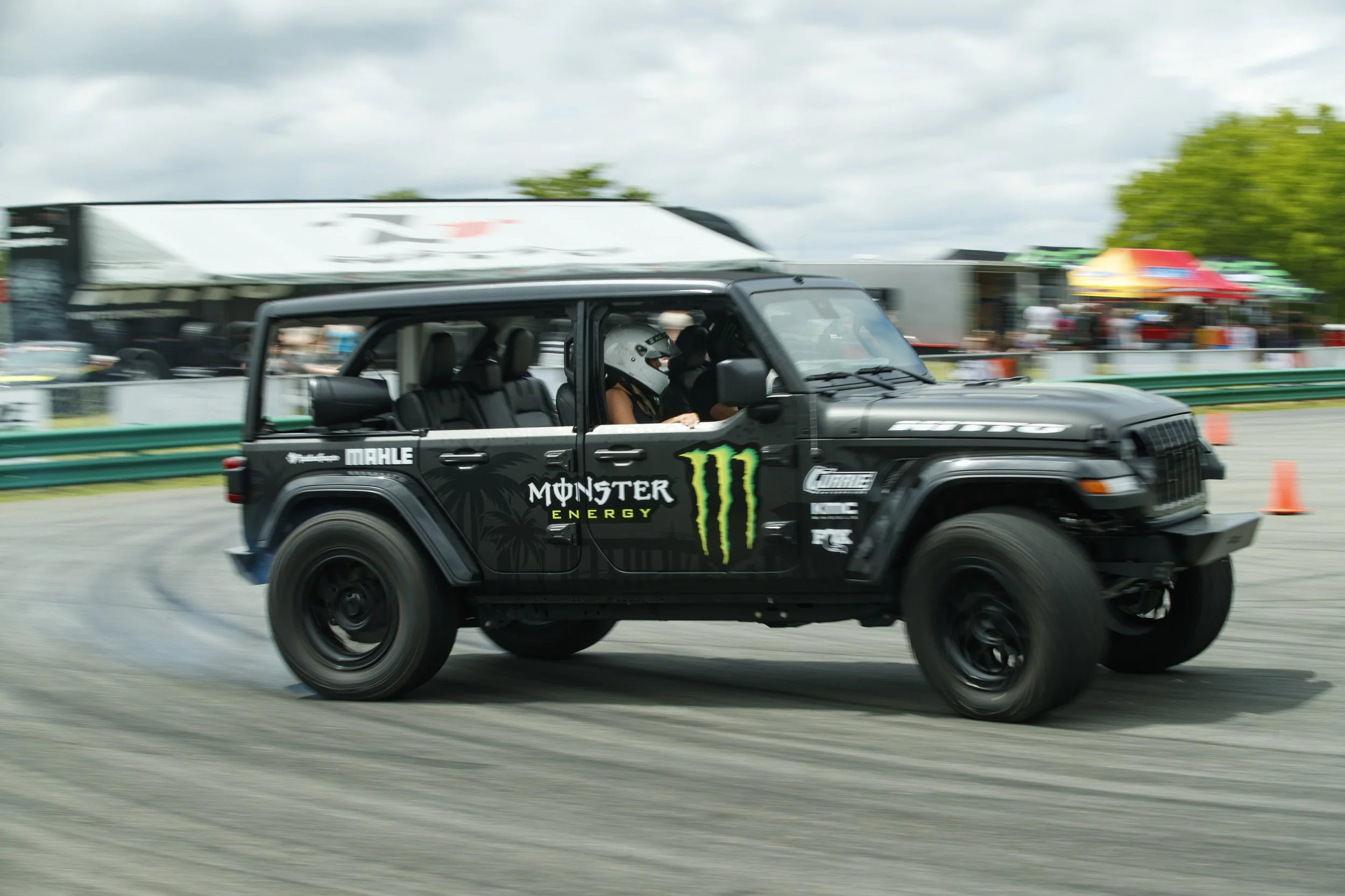 5_13_CaseyCurrie_HyperFest_AltonVA_DriftJeep_NoCrop_013.jpg