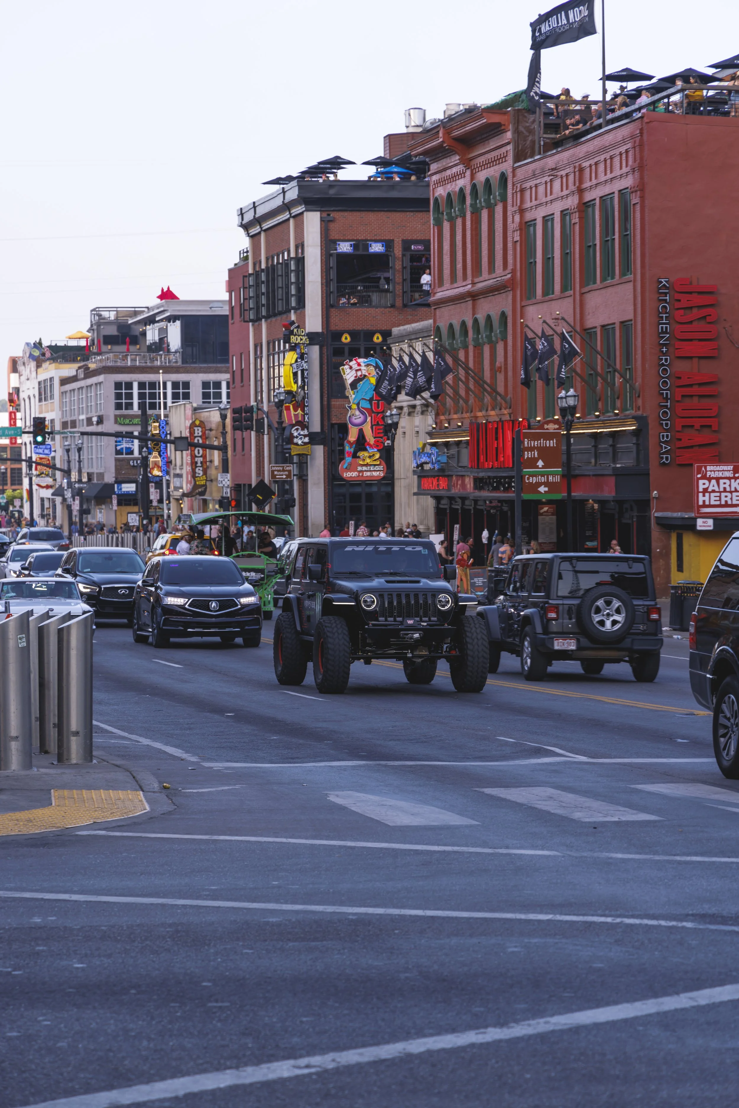 6_14_CaseyCurrie_HotRodPowerTour_Day2_NashvilleTN_392Jeep_NoCrop_010.jpg