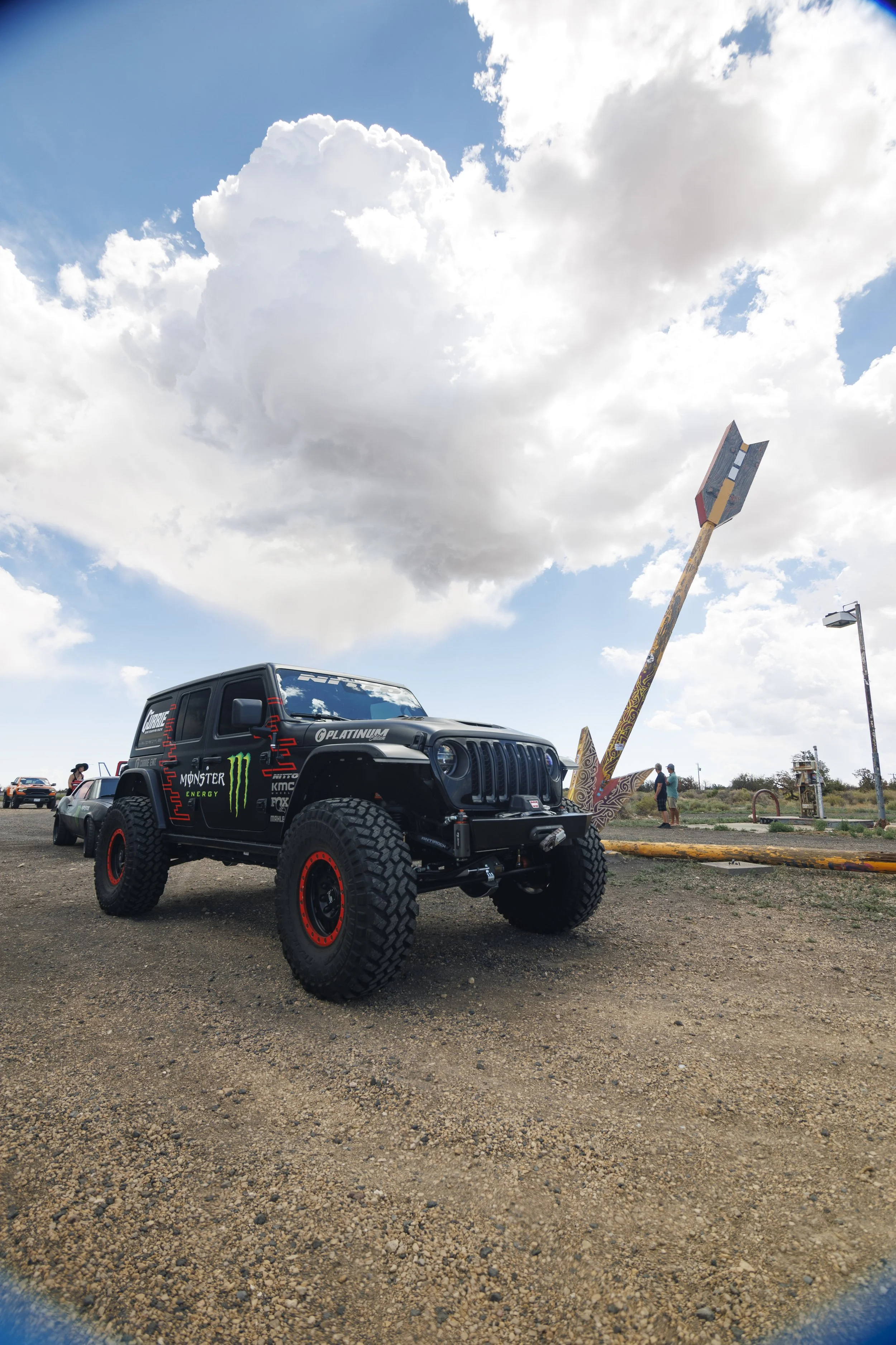 6_20_CaseyCurrie_NittoAmericanRoadTour_Route66_392Jeep_NoCrop_014.jpg