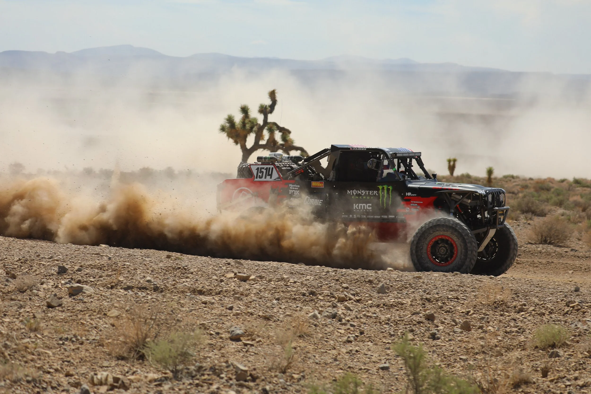 8_12_CaseyCurrie_Vegas2Reno_RaceDay_TrophyJeep_NoCrop_022.JPG