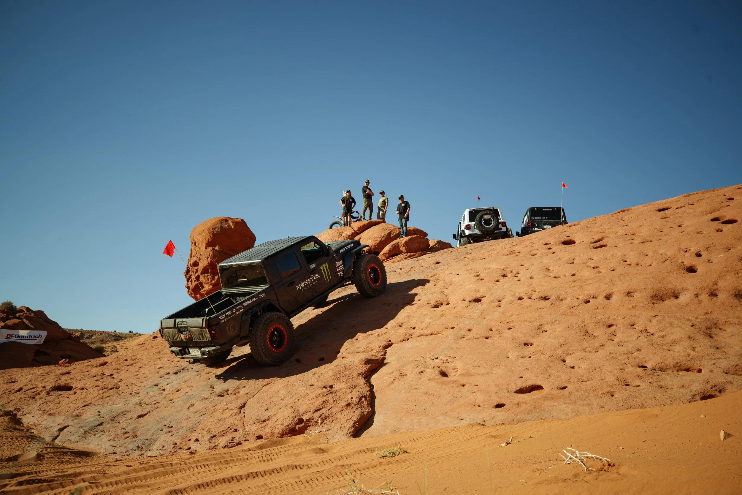 10_7_CaseyCurrie_TrailHero_SandHollowUtah_MonsterEnergyJeepJT_NoCrop_007.jpg