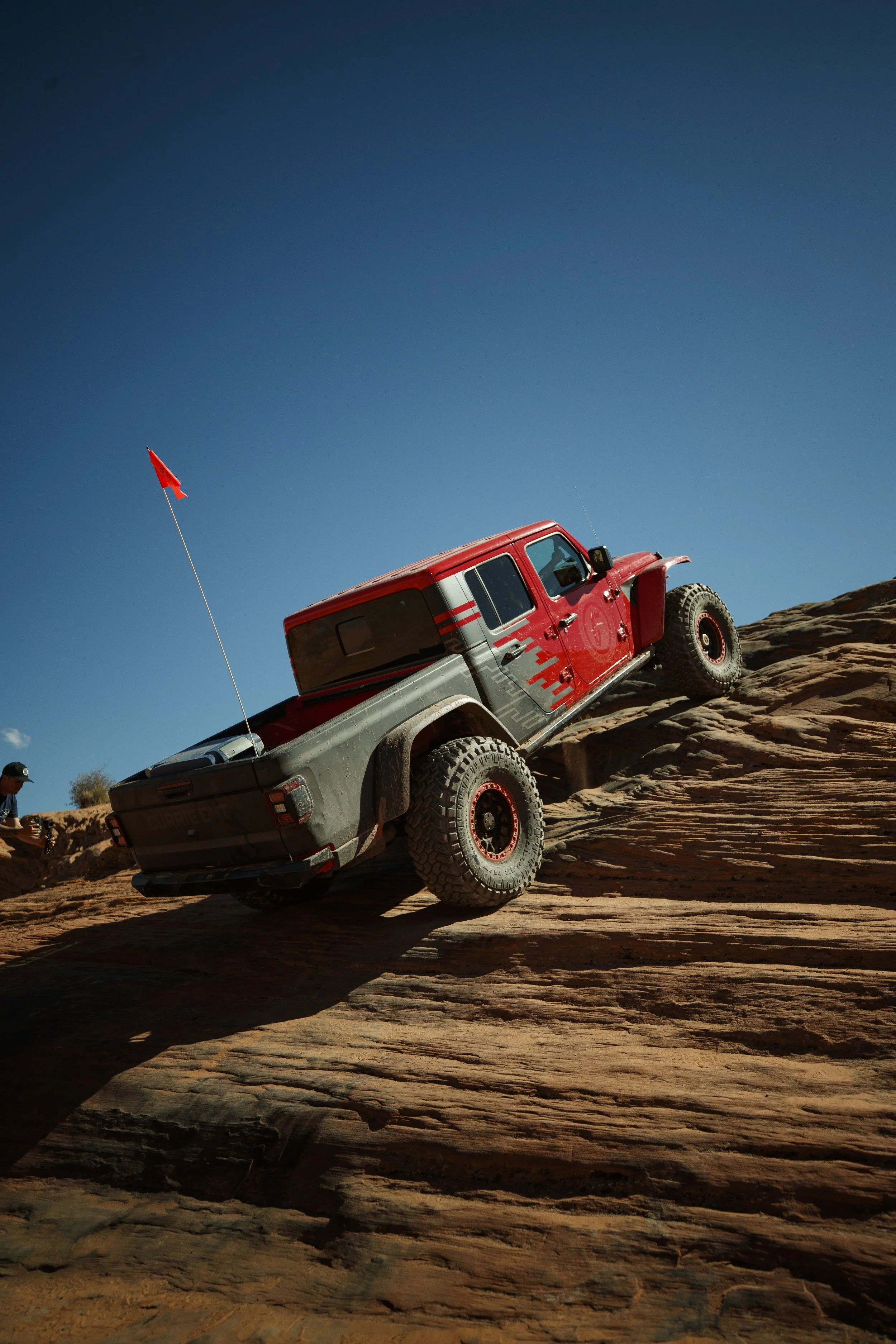 10_7_CaseyCurrie_TrailHero_SandHollowUtah_DieselJeepJT_NoCrop_010.jpg