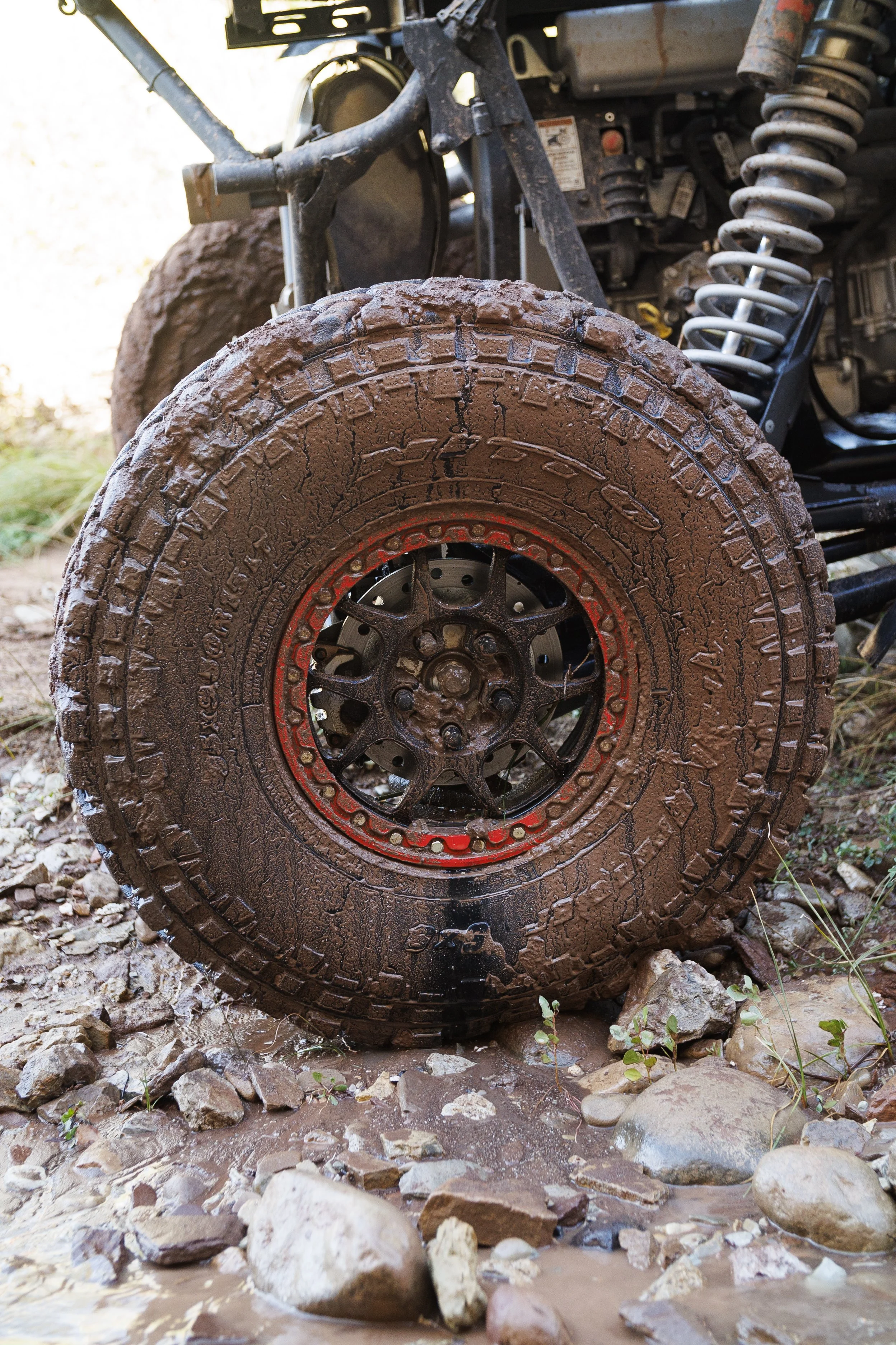 10_7_CaseyCurrie_TrailHero_SandHollowUtah_PolarisRZRProR_NoCrop_003.jpg