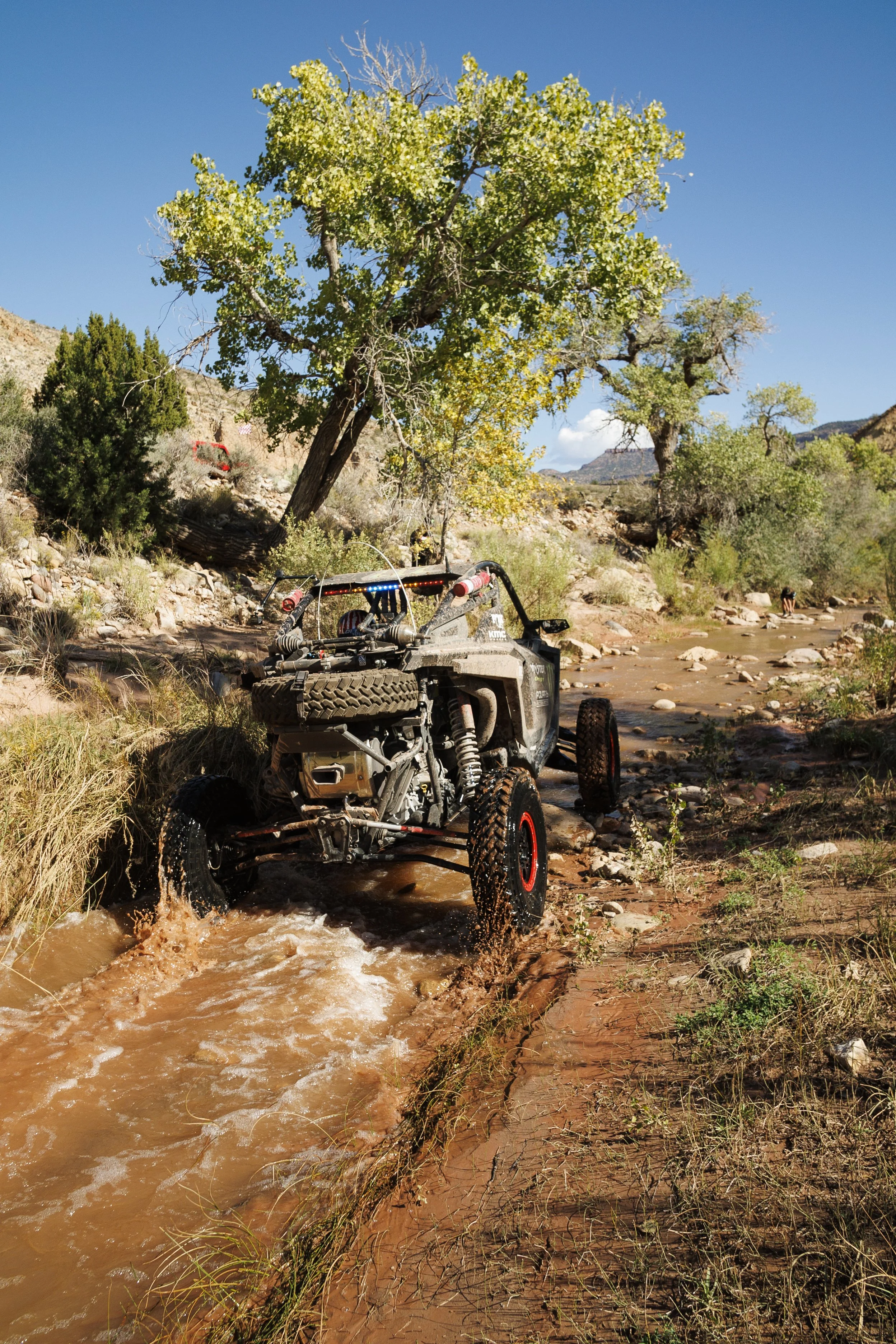 10_7_CaseyCurrie_TrailHero_SandHollowUtah_PolarisRZRProR_NoCrop_009.jpg