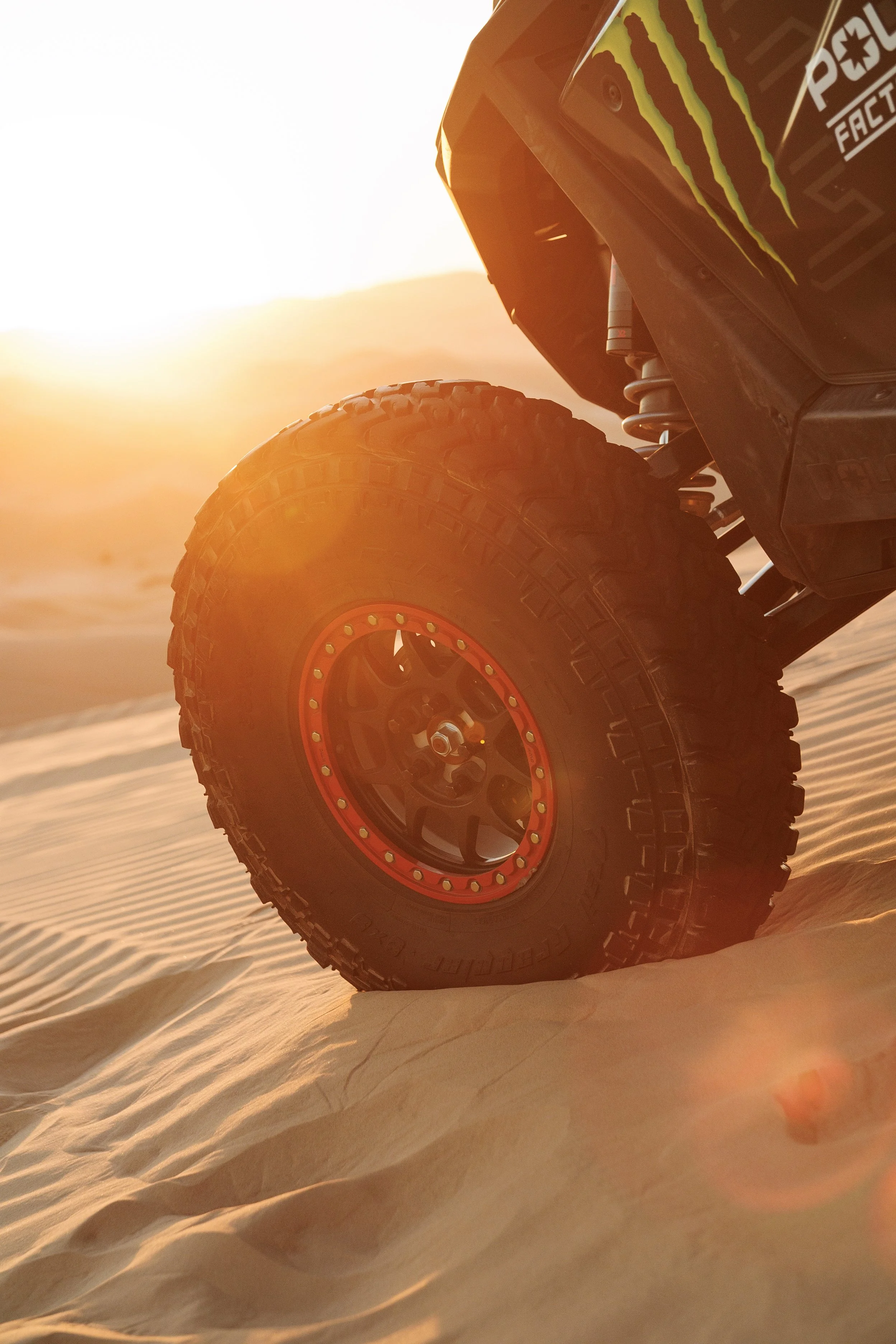 10_30_CaseyCurrie_CampRZR_GlamisCA_PolarisRZR_NoCrop_021.jpg